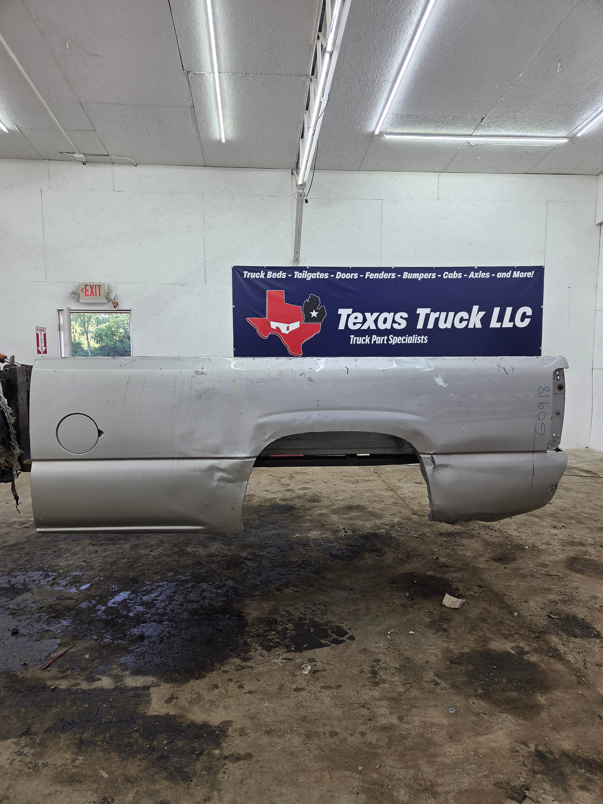 1999-2007 Chevrolet Silverado / GMC Sierra 1500 2500 3500 HD 8' Long Bed Truck Bed