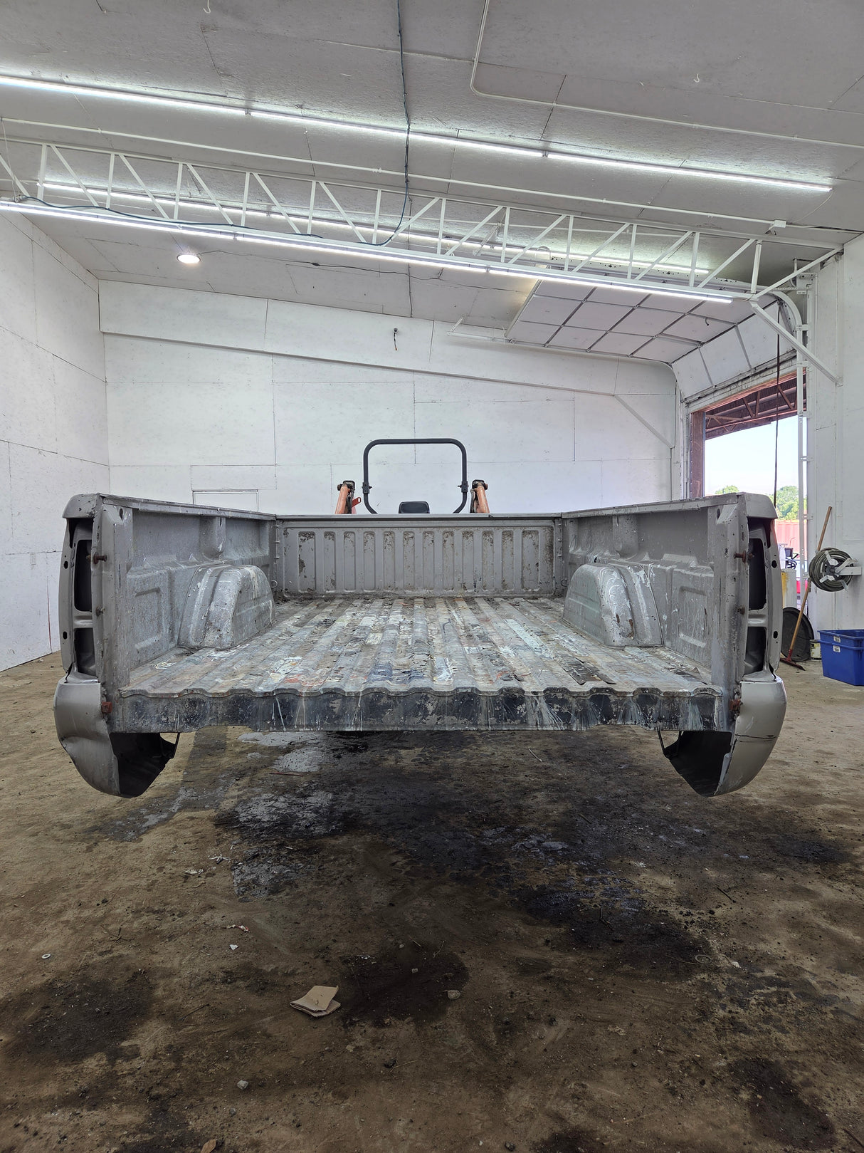 1999-2007 Chevrolet Silverado / GMC Sierra 1500 2500 3500 HD 8' Long Bed Truck Bed