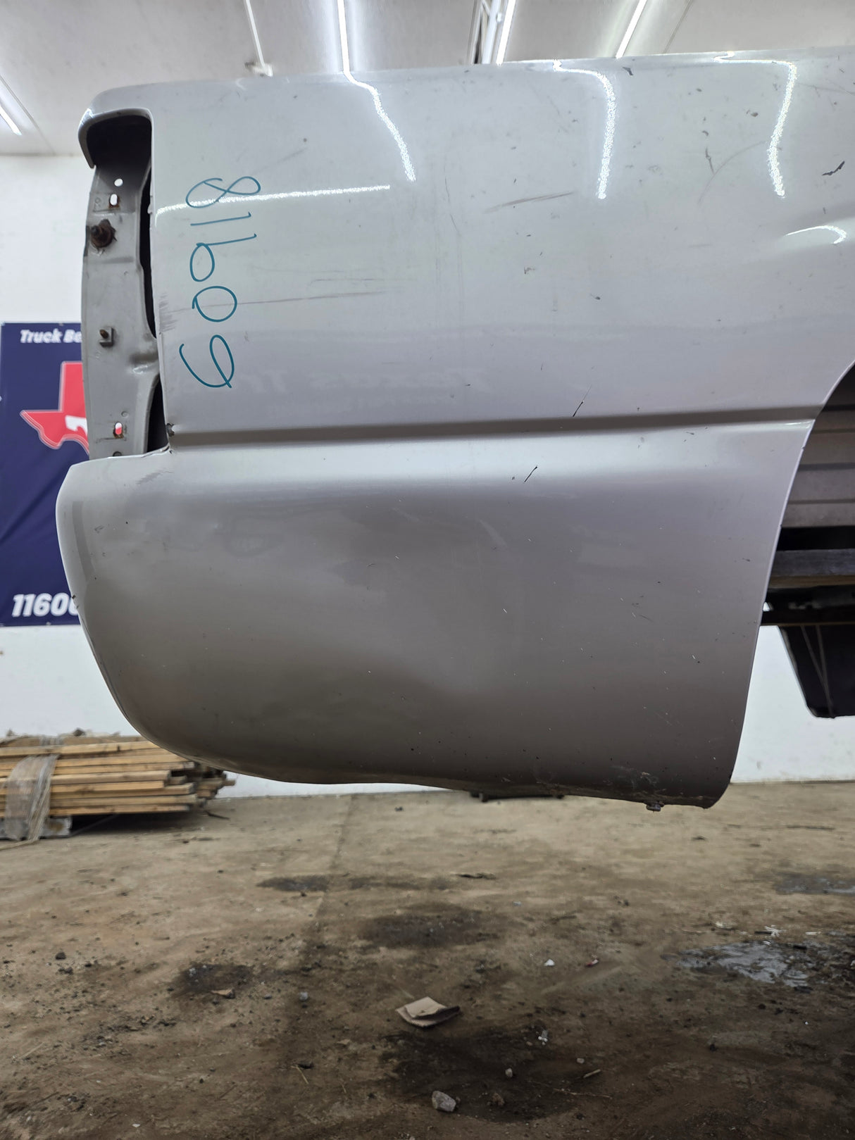 1999-2007 Chevrolet Silverado / GMC Sierra 1500 2500 3500 HD 8' Long Bed Truck Bed