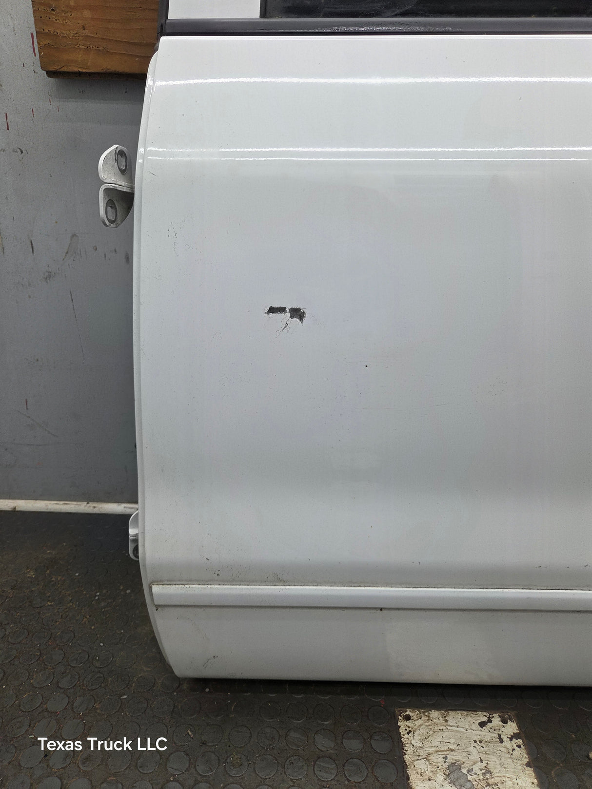 2014-2019 Chevrolet Silverado / GMC Sierra LH Rear Driver Side Crew Cab Door 1500 2500 3500 HD