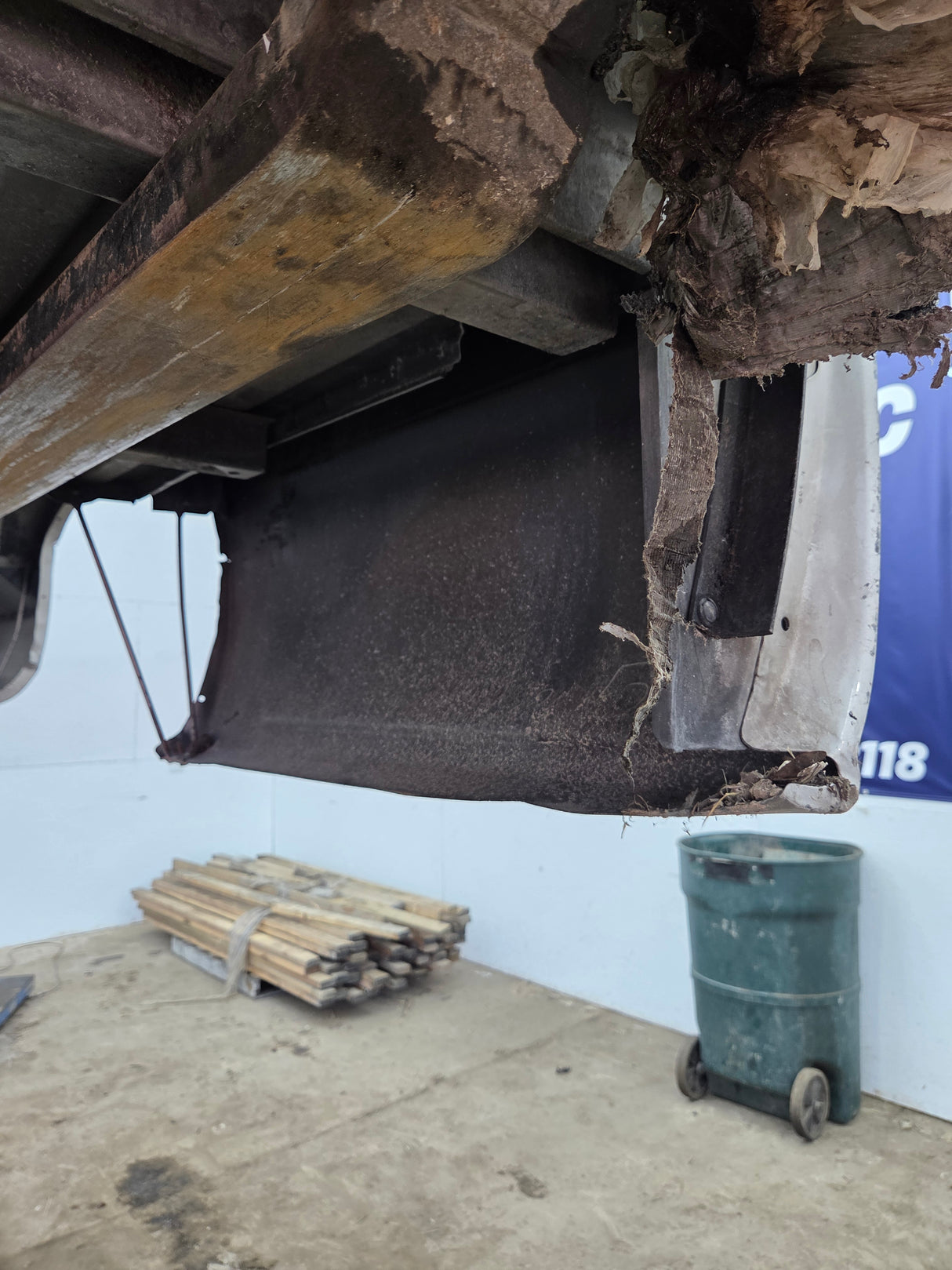 1999-2007 Chevrolet Silverado / GMC Sierra 1500 2500 3500 HD 8' Long Bed Truck Bed