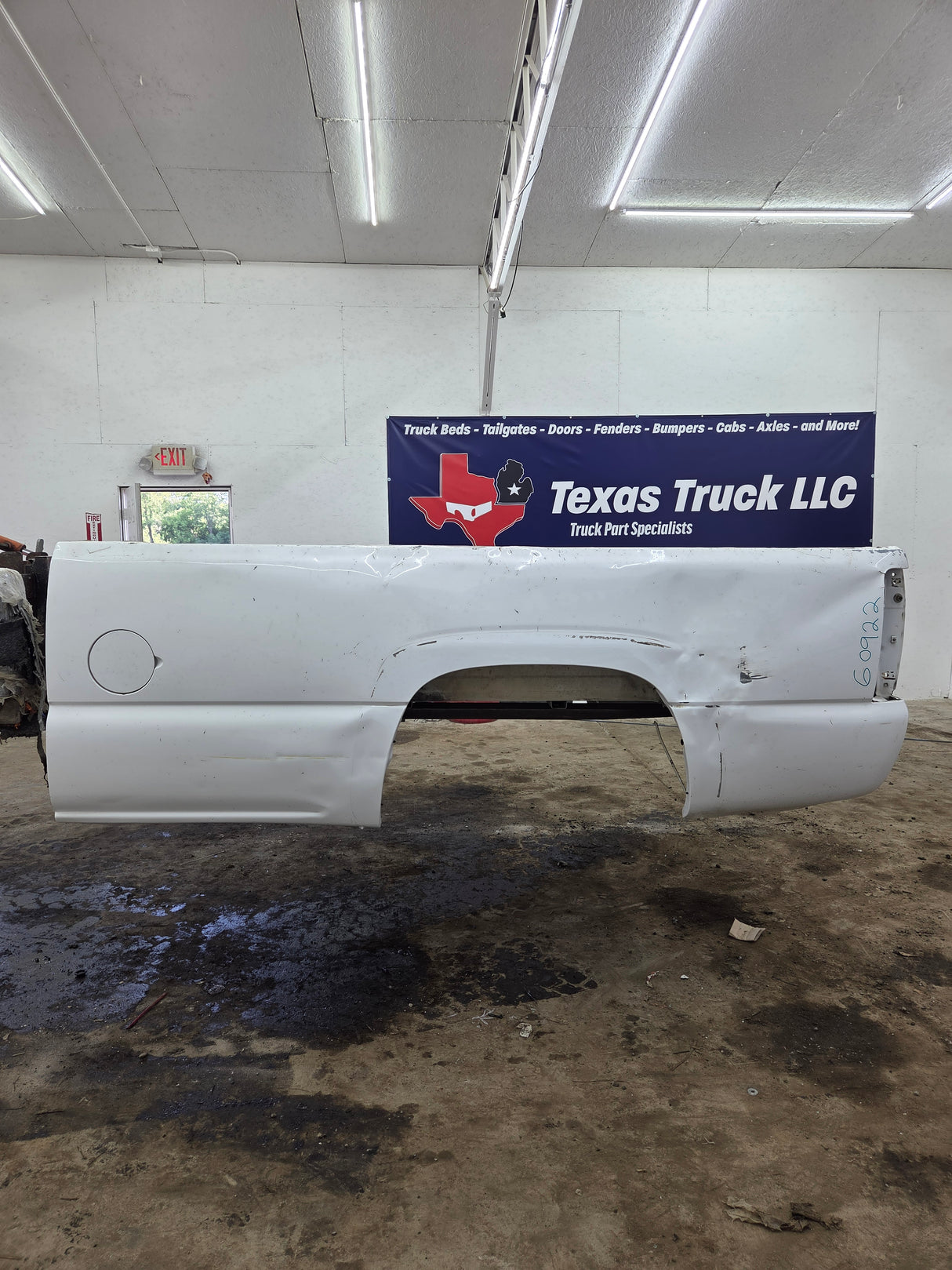 1999-2007 Chevrolet Silverado / GMC Sierra 1500 2500 3500 HD 8' Long Bed Truck Bed