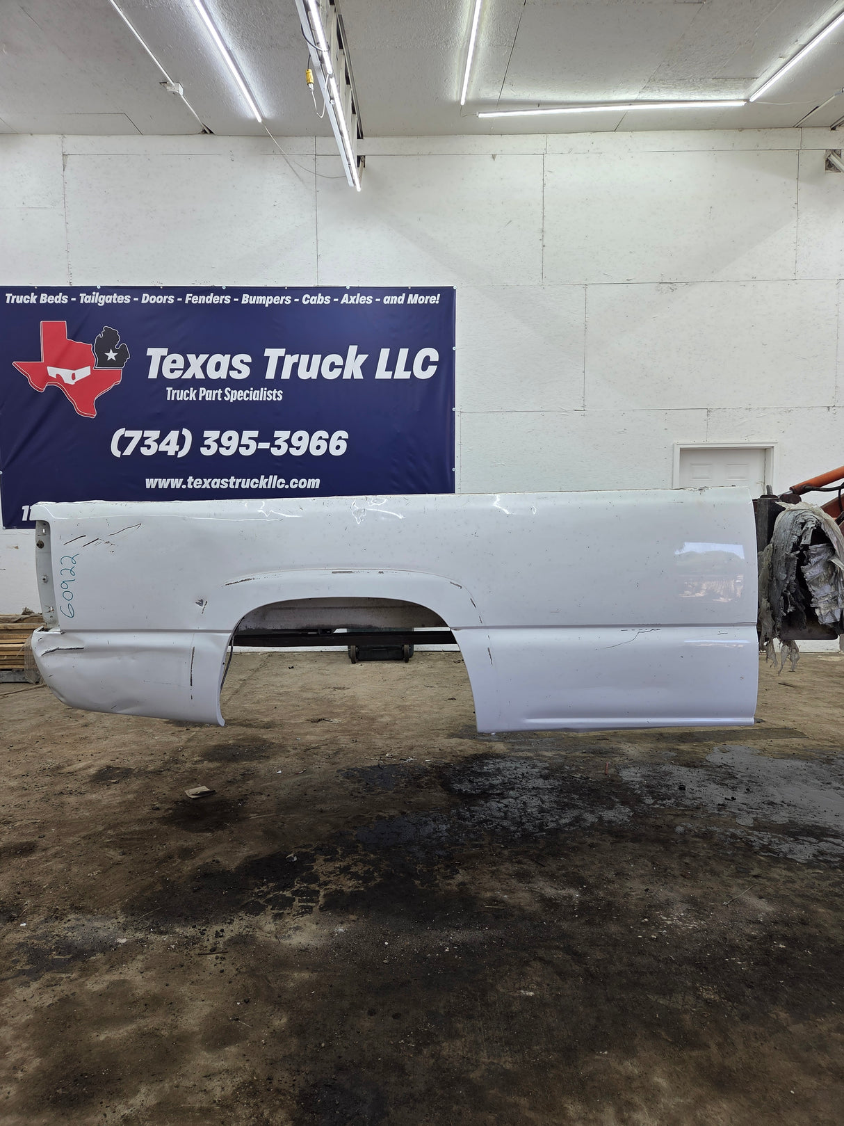 1999-2007 Chevrolet Silverado / GMC Sierra 1500 2500 3500 HD 8' Long Bed Truck Bed