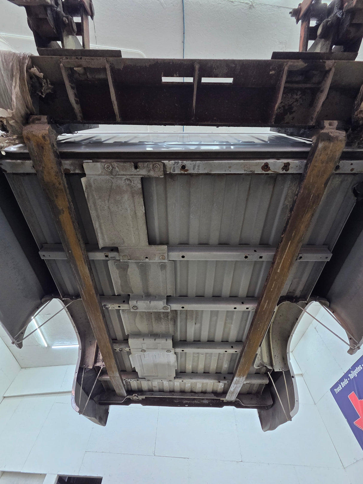 1999-2007 Chevrolet Silverado / GMC Sierra 1500 2500 3500 HD 8' Long Bed Truck Bed