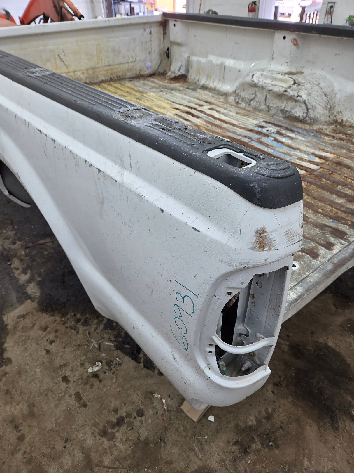 1999-2010 Ford F250 F350 Super Duty 8' Long Truck Bed