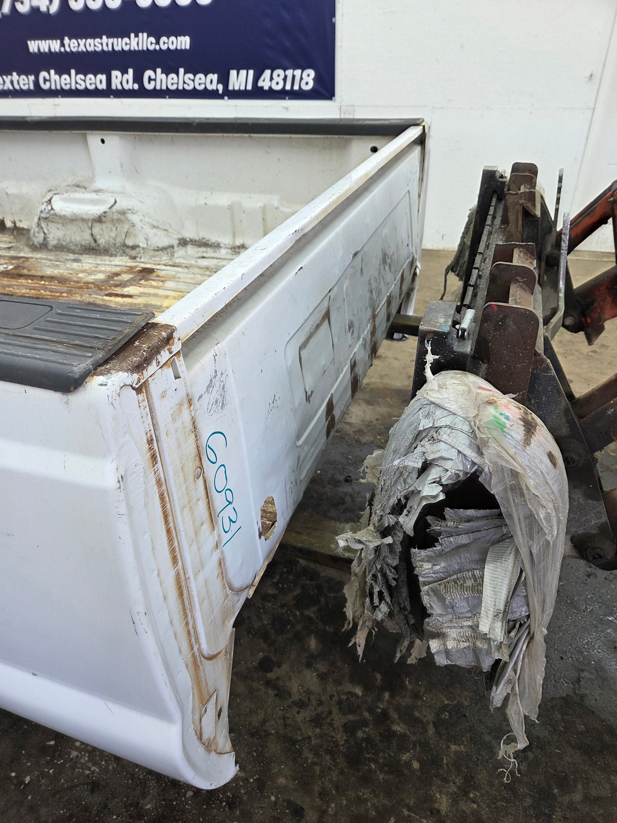 1999-2010 Ford F250 F350 Super Duty 8' Long Truck Bed