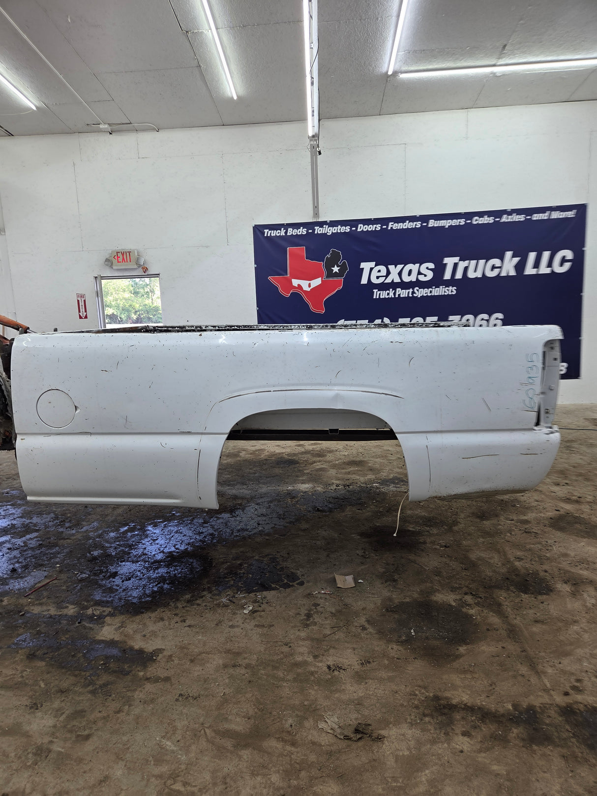 1999-2007 Chevrolet Silverado / GMC Sierra 1500 2500 3500 HD 8' Long Bed Truck Bed