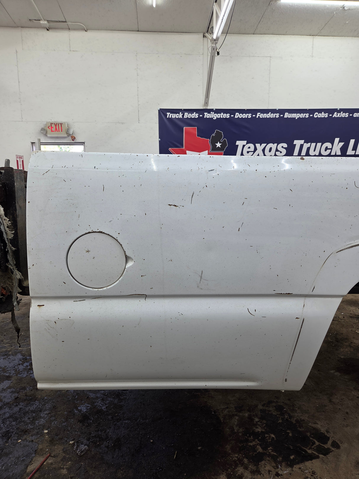 1999-2007 Chevrolet Silverado / GMC Sierra 1500 2500 3500 HD 8' Long Bed Truck Bed