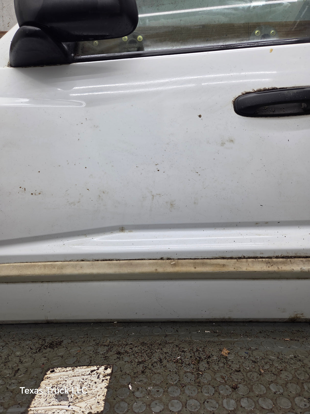 2005-2011 Dodge Dakota Driver Side LH Front Door