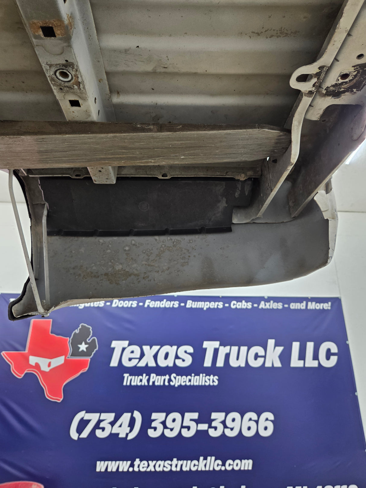 1999-2007 Chevrolet Silverado / GMC Sierra 1500 2500 3500 HD 8' Long Bed Truck Bed