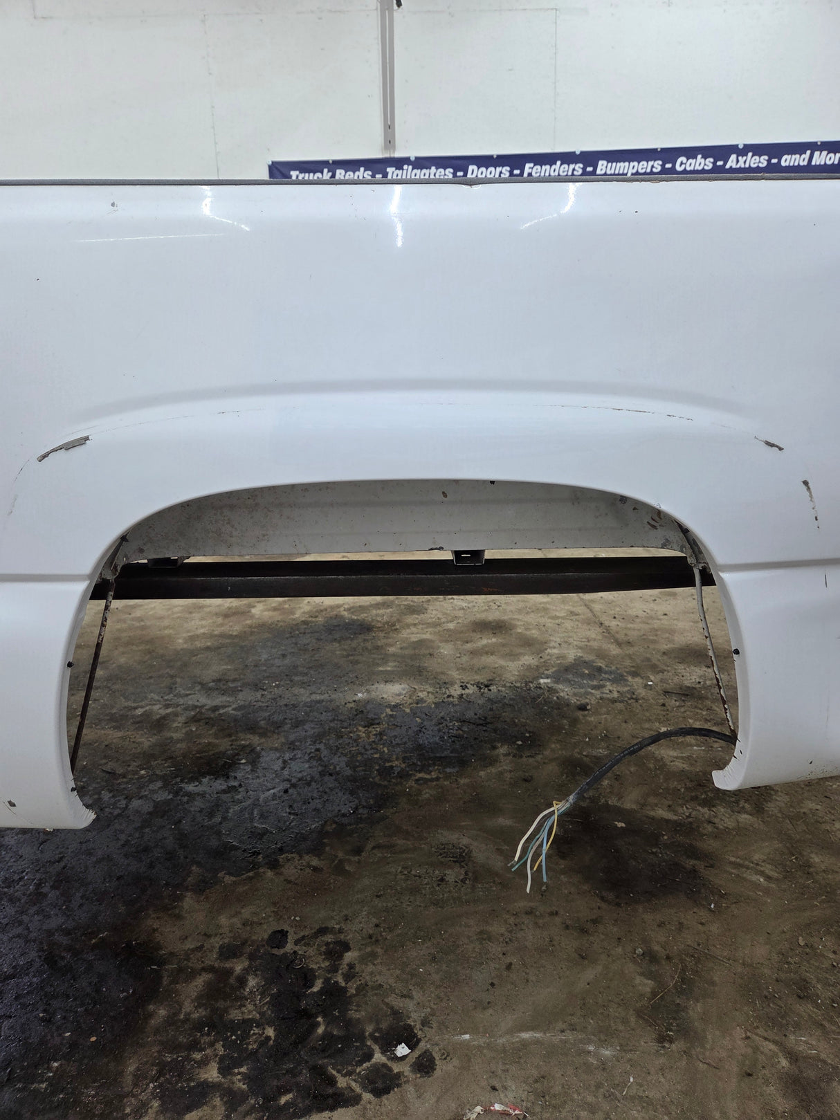 1999-2007 Chevrolet Silverado / GMC Sierra 1500 2500 3500 HD 8' Long Bed Truck Bed