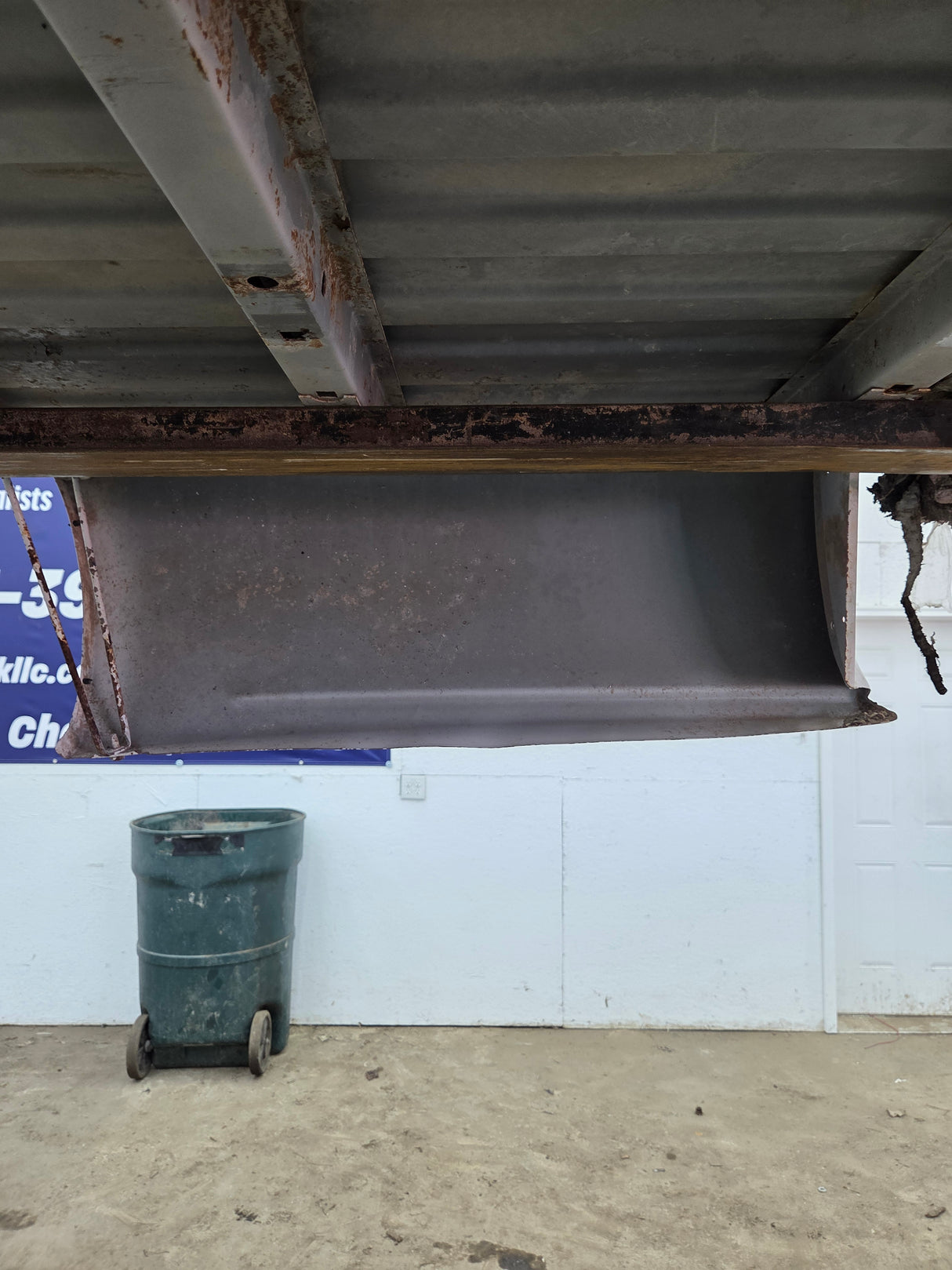 1999-2007 Chevrolet Silverado / GMC Sierra 1500 2500 3500 HD 8' Long Bed Truck Bed