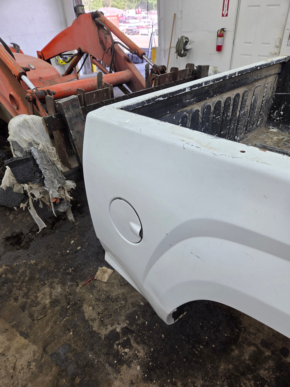 2004-2012 Chevrolet Colorado / GMC Canyon Short / Mid Size Truck Bed 73"