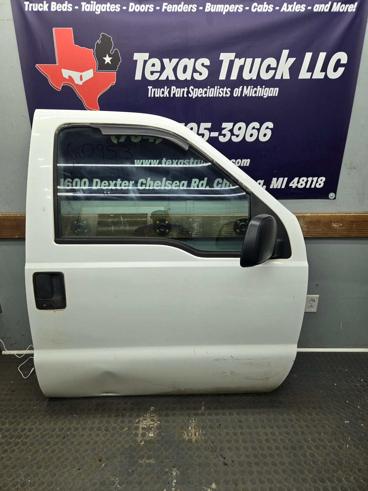 1999-2011 Ford Super Duty / Excursion Front Passenger Side RH Door F250 F350 F450 F550