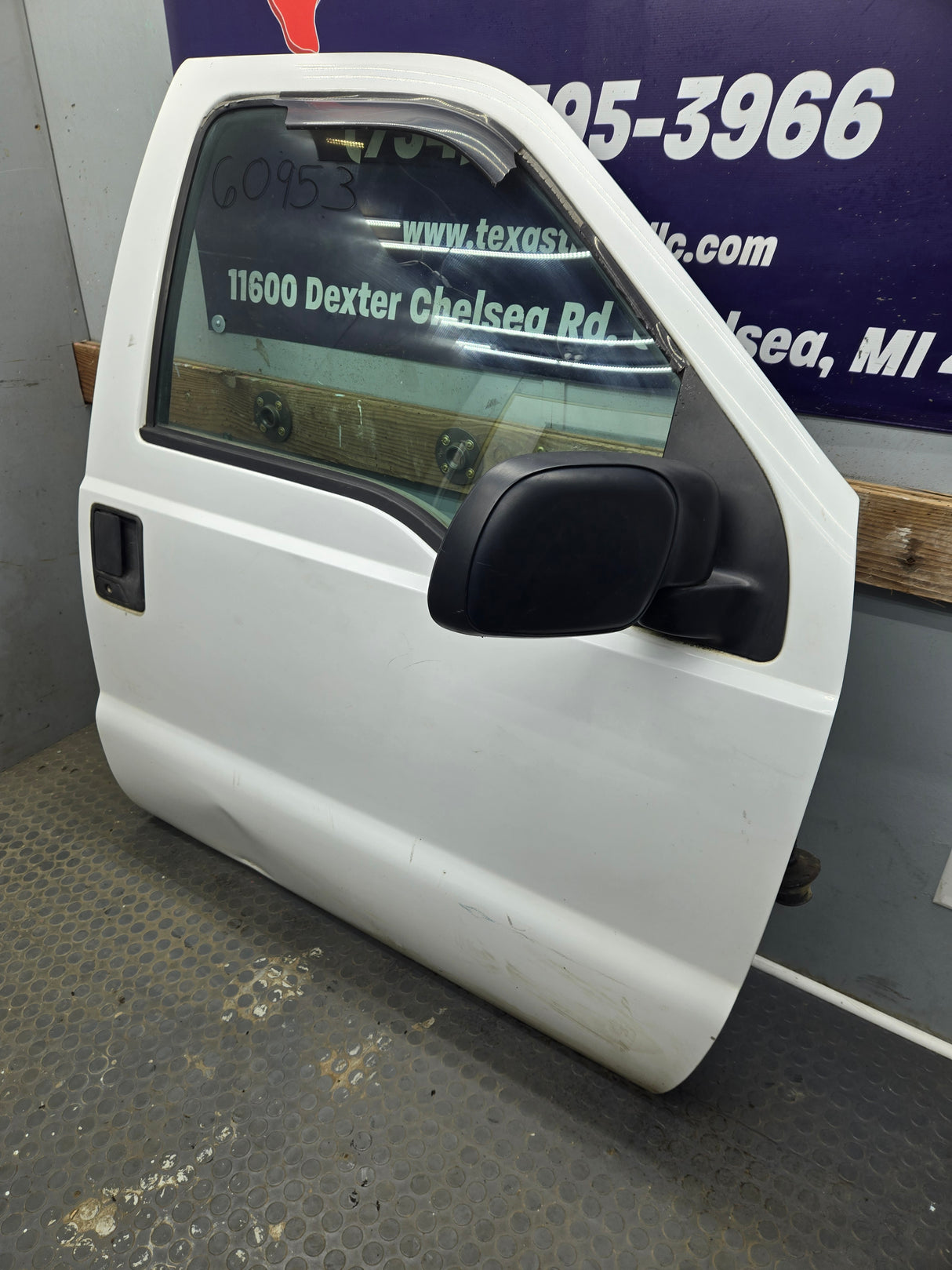 1999-2011 Ford Super Duty / Excursion Front Passenger Side RH Door F250 F350 F450 F550