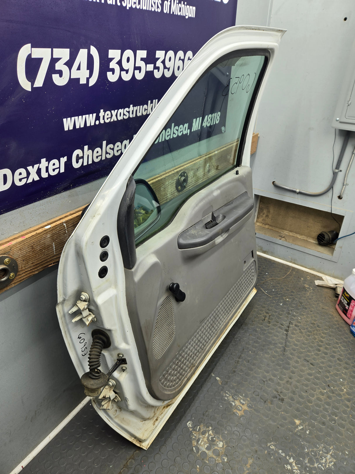 1999-2011 Ford Super Duty / Excursion Front Passenger Side RH Door F250 F350 F450 F550