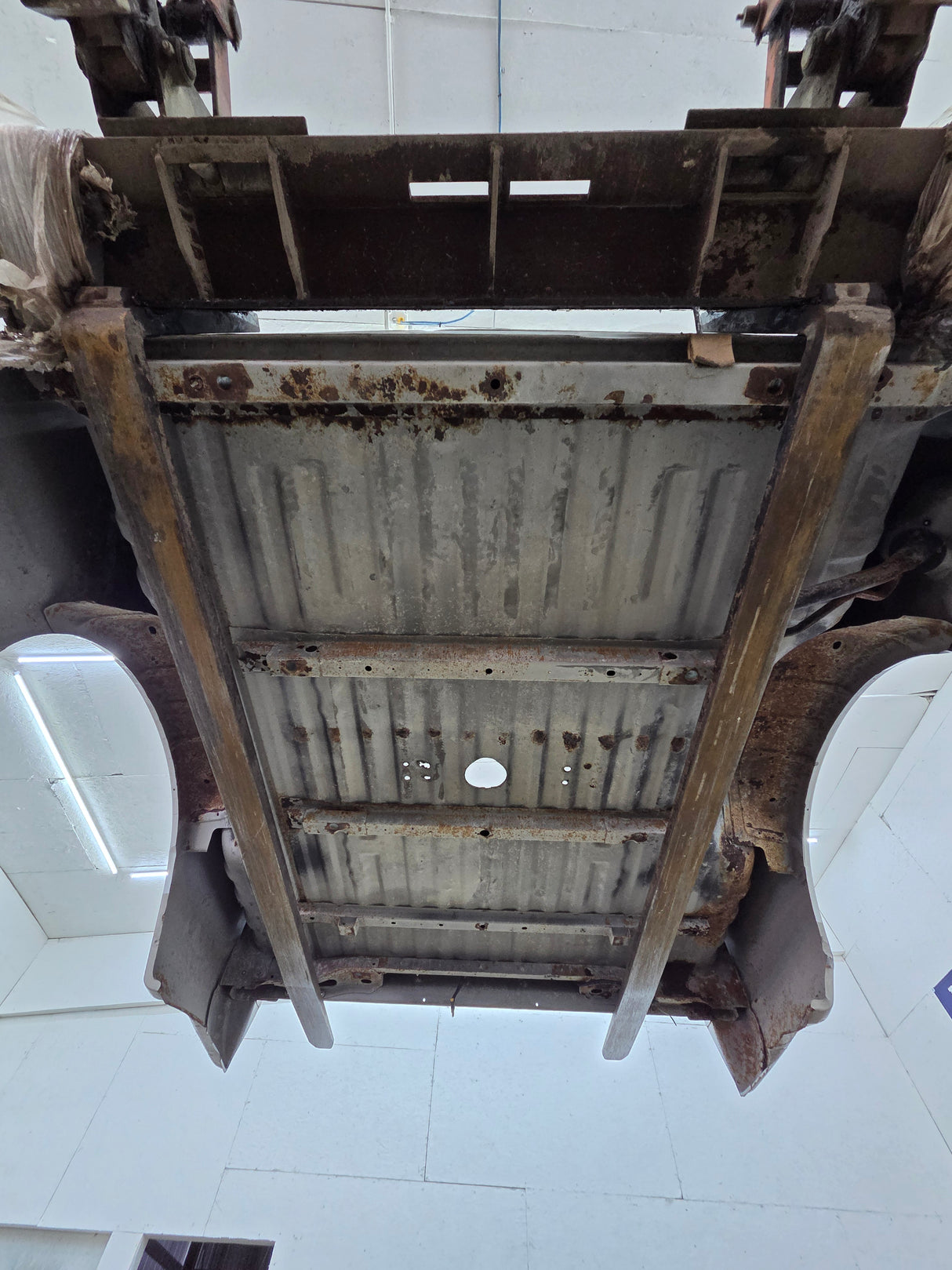 1999-2010 Ford Super Duty F250 F350 6' 9" Short Truck Bed