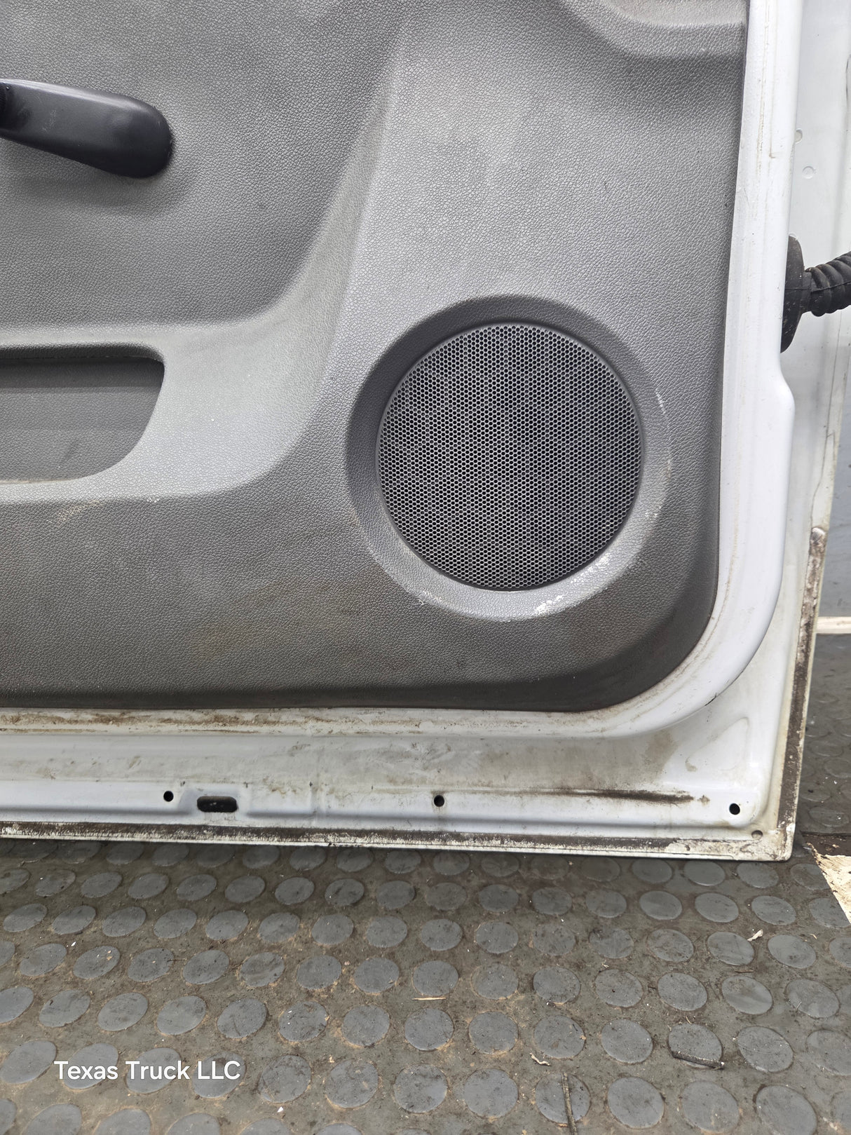 2007-2013 Chevrolet Silverado / GMC Sierra 1500 2500 3500 HD LH Front Driver Side Door