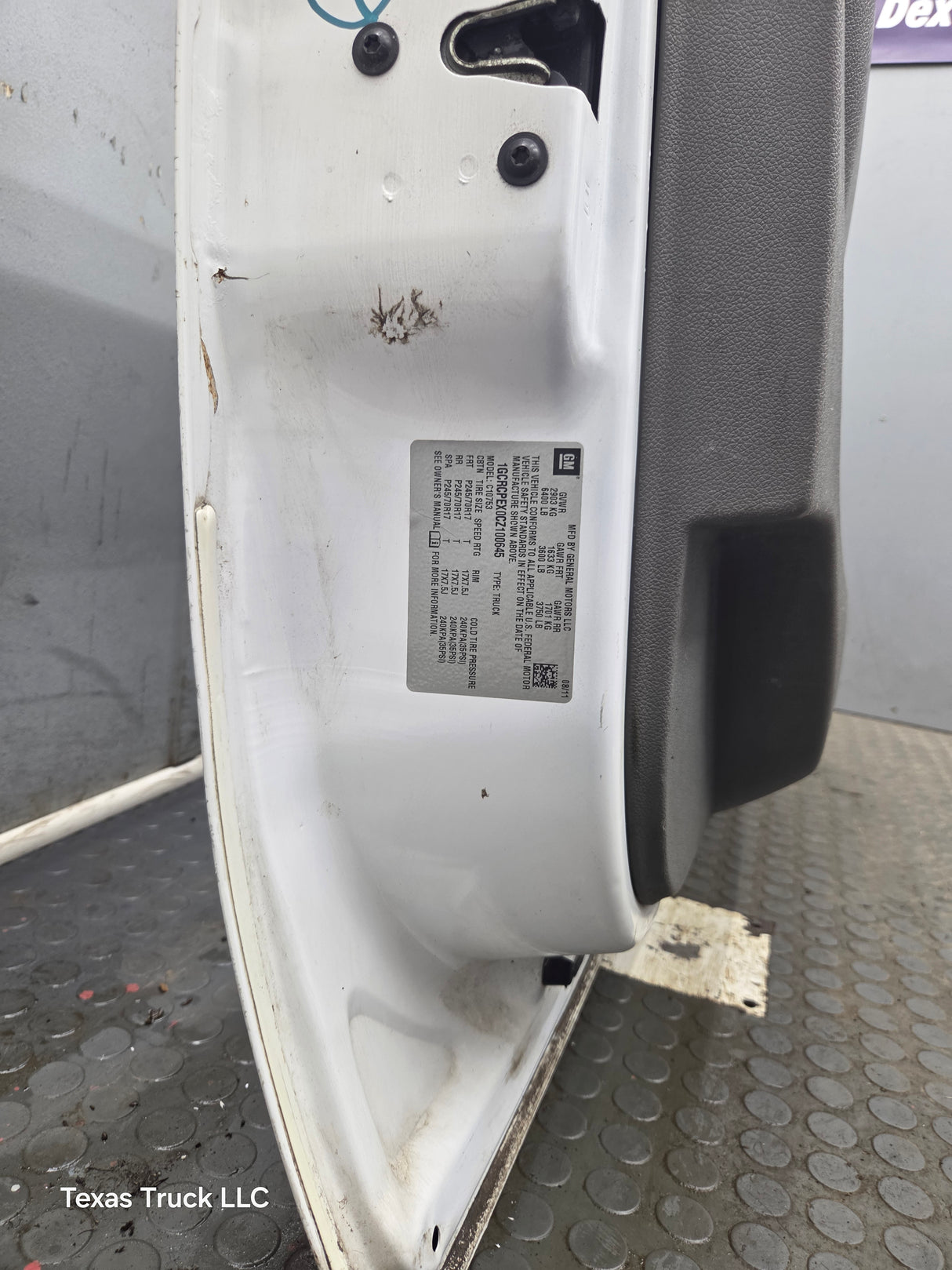 2007-2013 Chevrolet Silverado / GMC Sierra 1500 2500 3500 HD LH Front Driver Side Door