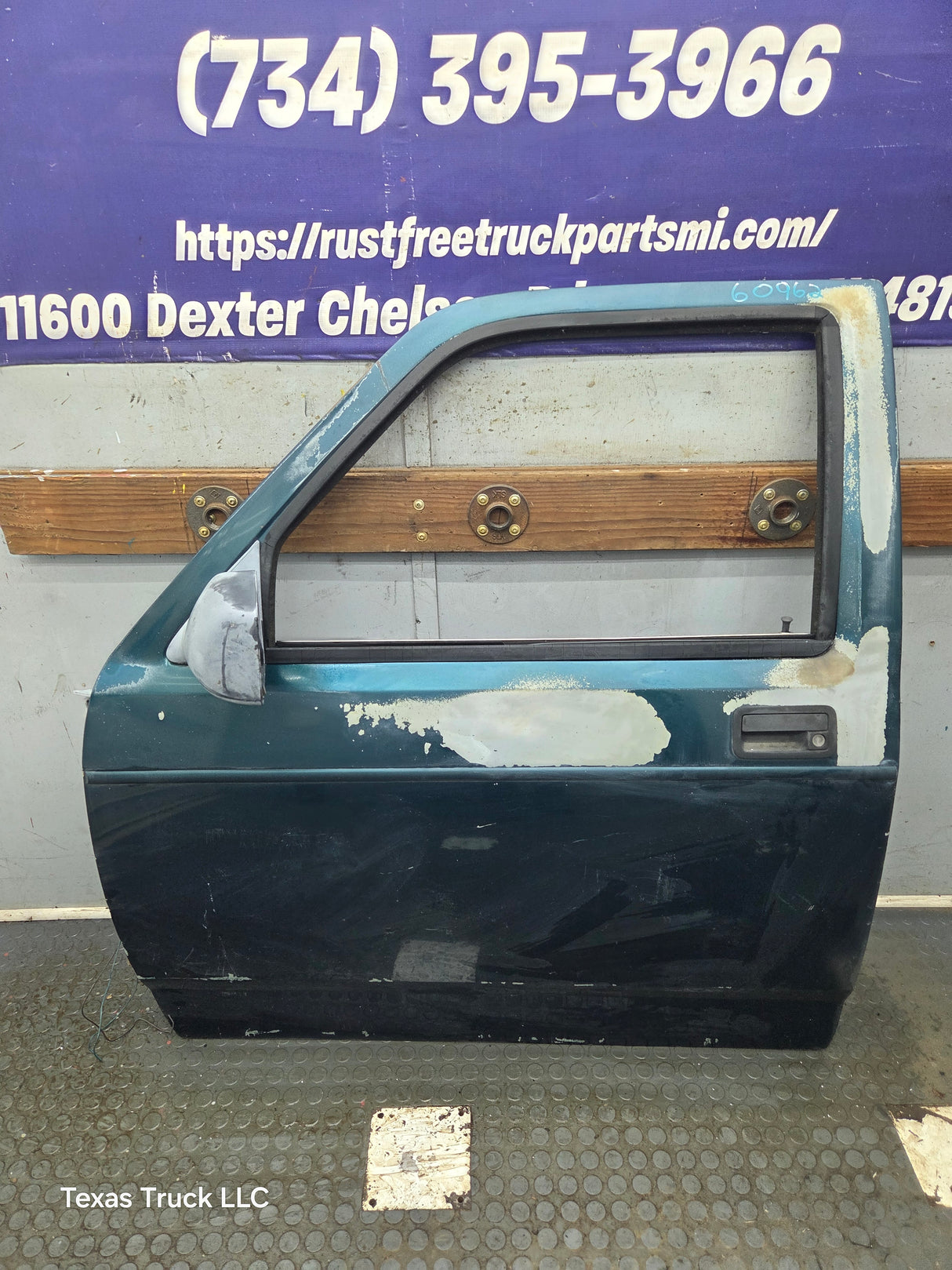 1992-1996 Dodge Dakota LH Driver Side Front Door