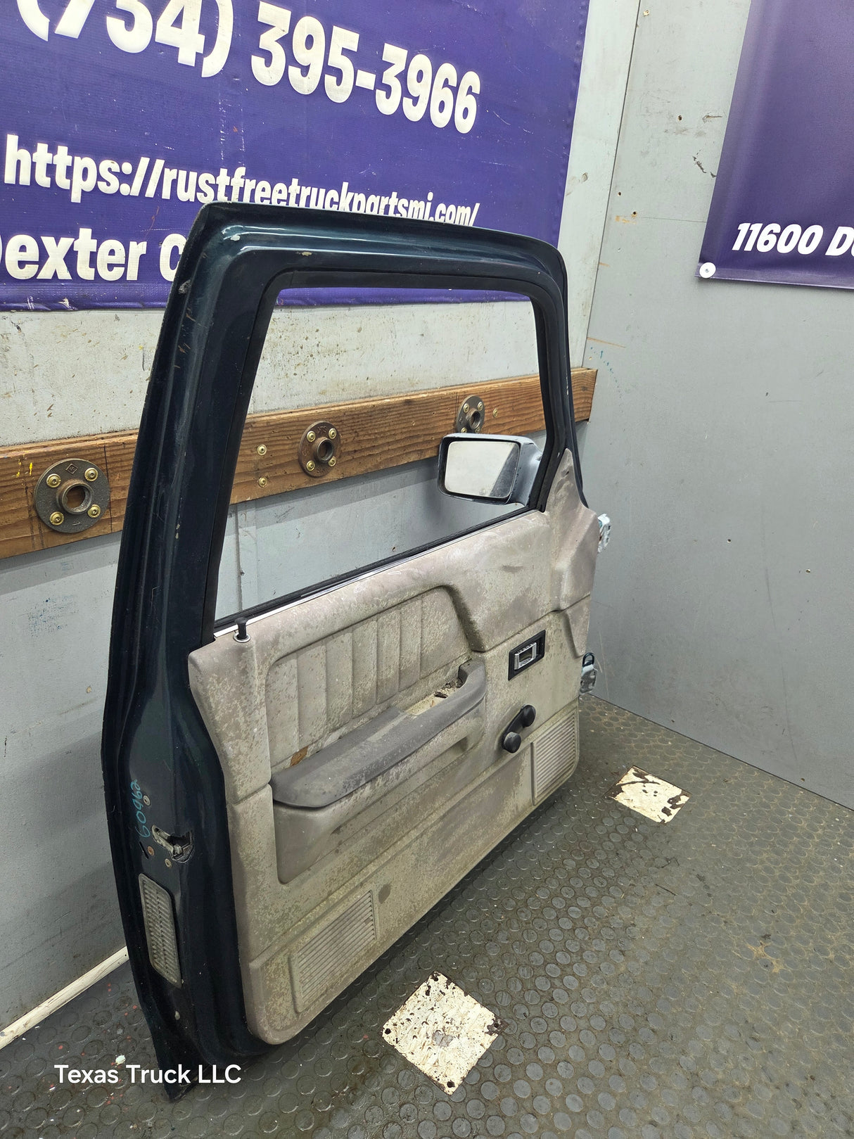 1992-1996 Dodge Dakota LH Driver Side Front Door