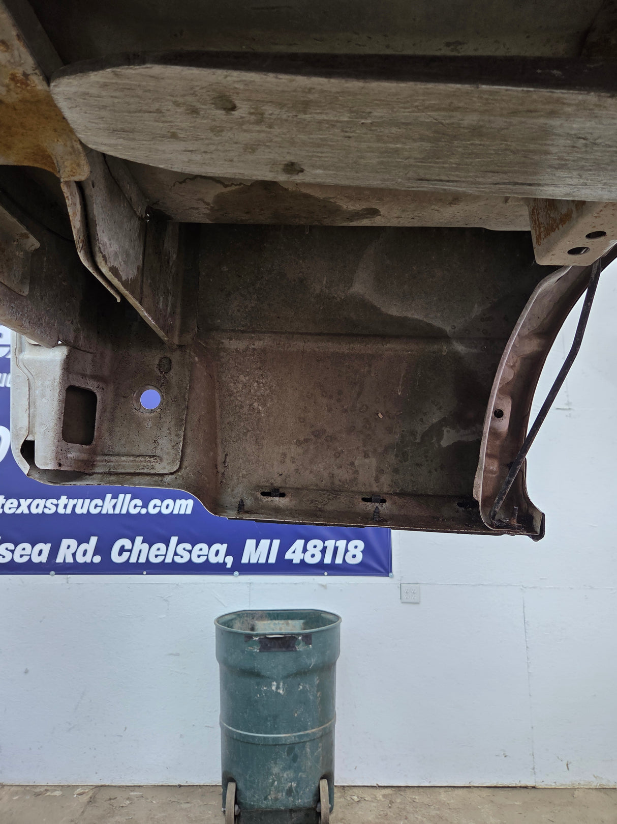 2009-2014 Ford F150 8' Long Truck Bed