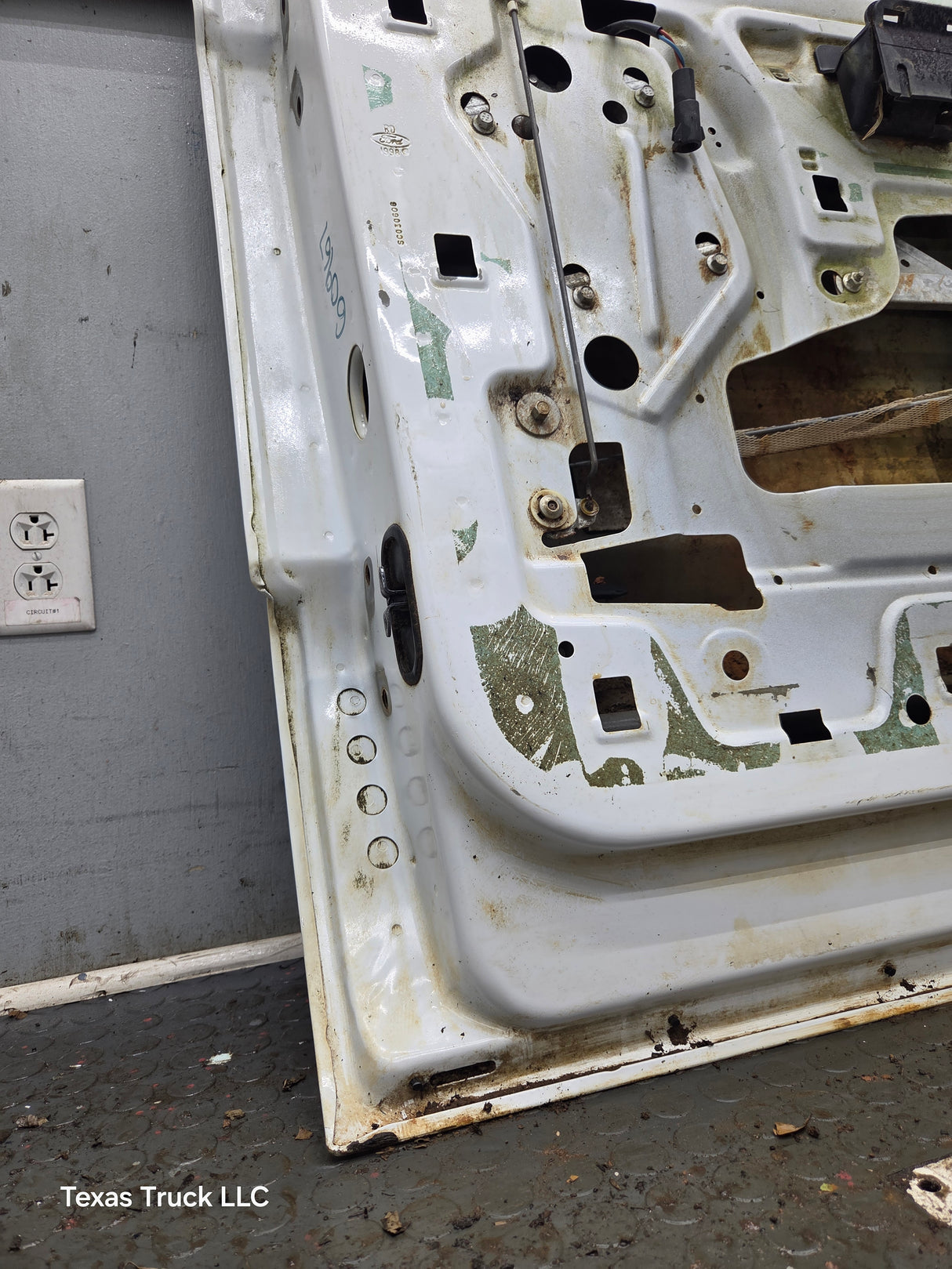 1999-2011 Ford Super Duty RH Passenger Side Rear Crew Cab Door F250 F350 F450 F550