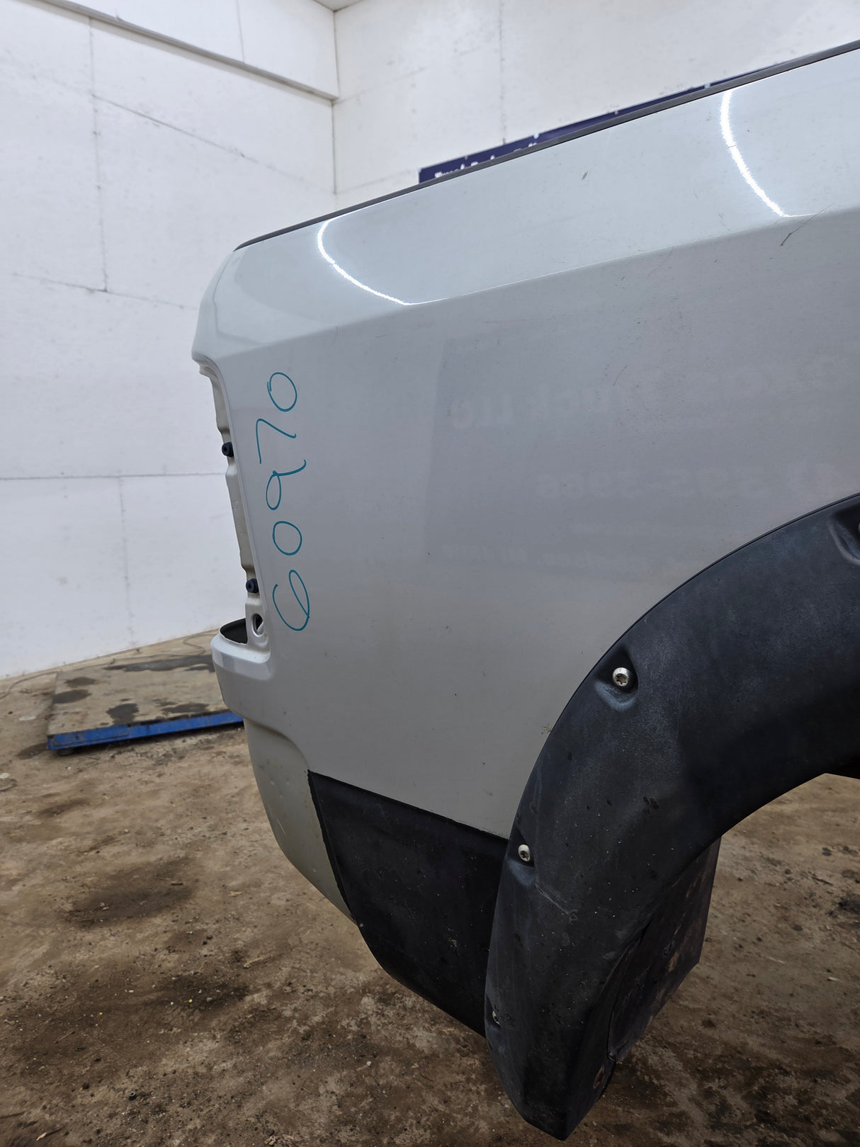 2009-2018 Dodge Ram 4th Gen 1500 2500 3500 6' 4" Short Truck Bed