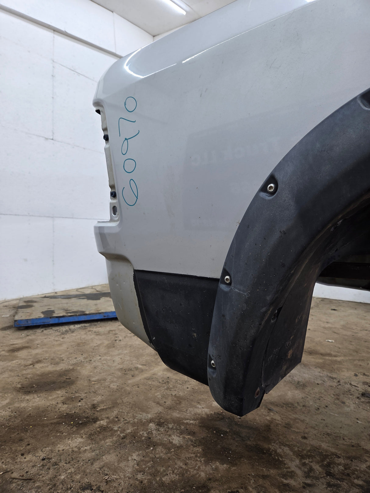2009-2018 Dodge Ram 4th Gen 1500 2500 3500 6' 4" Short Truck Bed