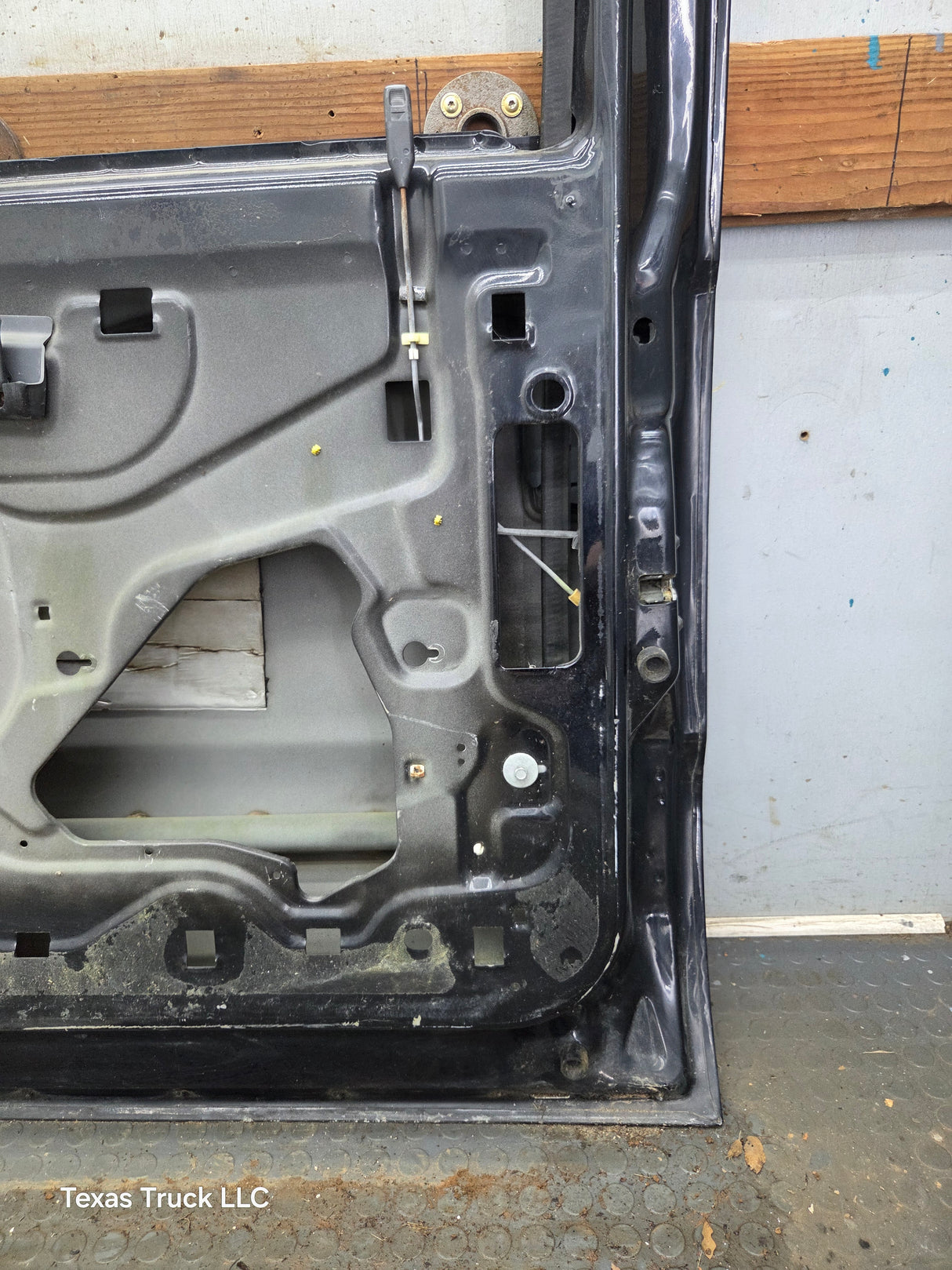 1999-2011 Ford Super Duty / Excursion Front Passenger Side RH Door F250 F350 F450 F550