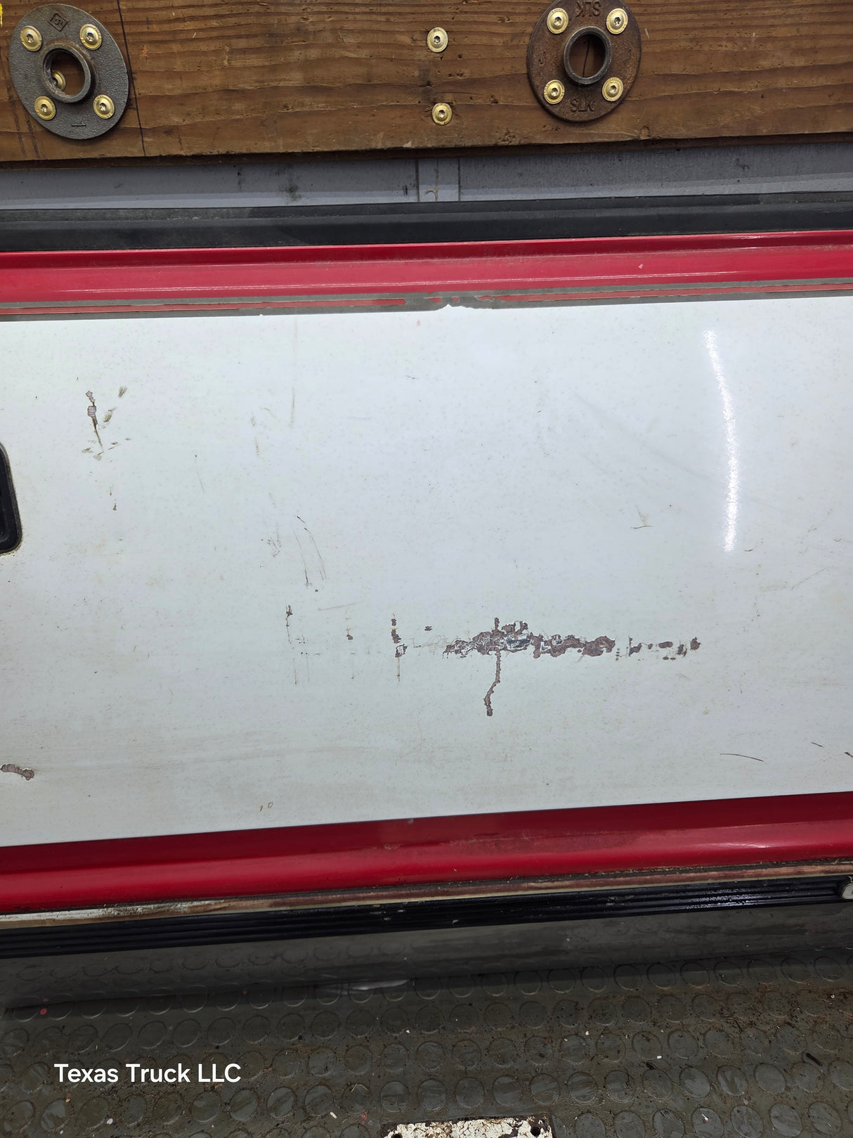 1988-2000 Chevrolet Silverado Suburban GMC Sierra RH Front Passenger Door