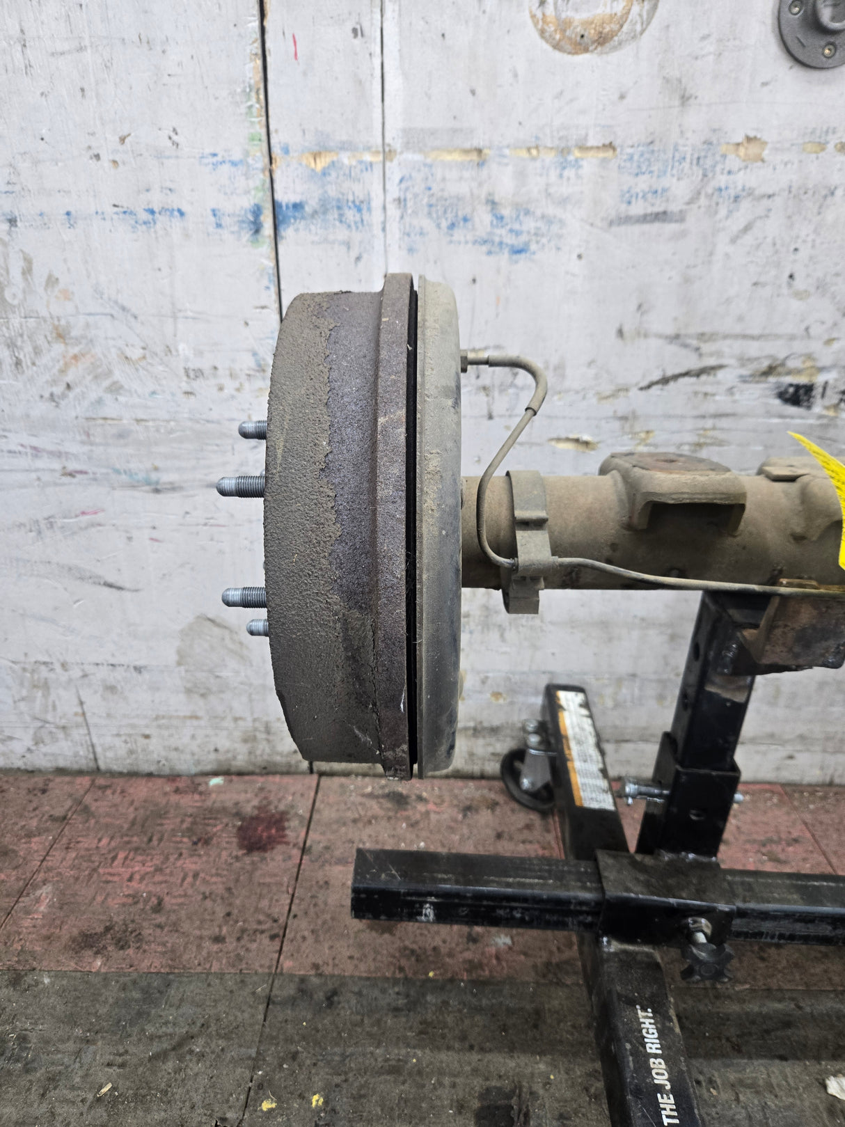 2005-2007 Chevrolet Silverado GMC Sierra 1500 3.23 Rear Axle