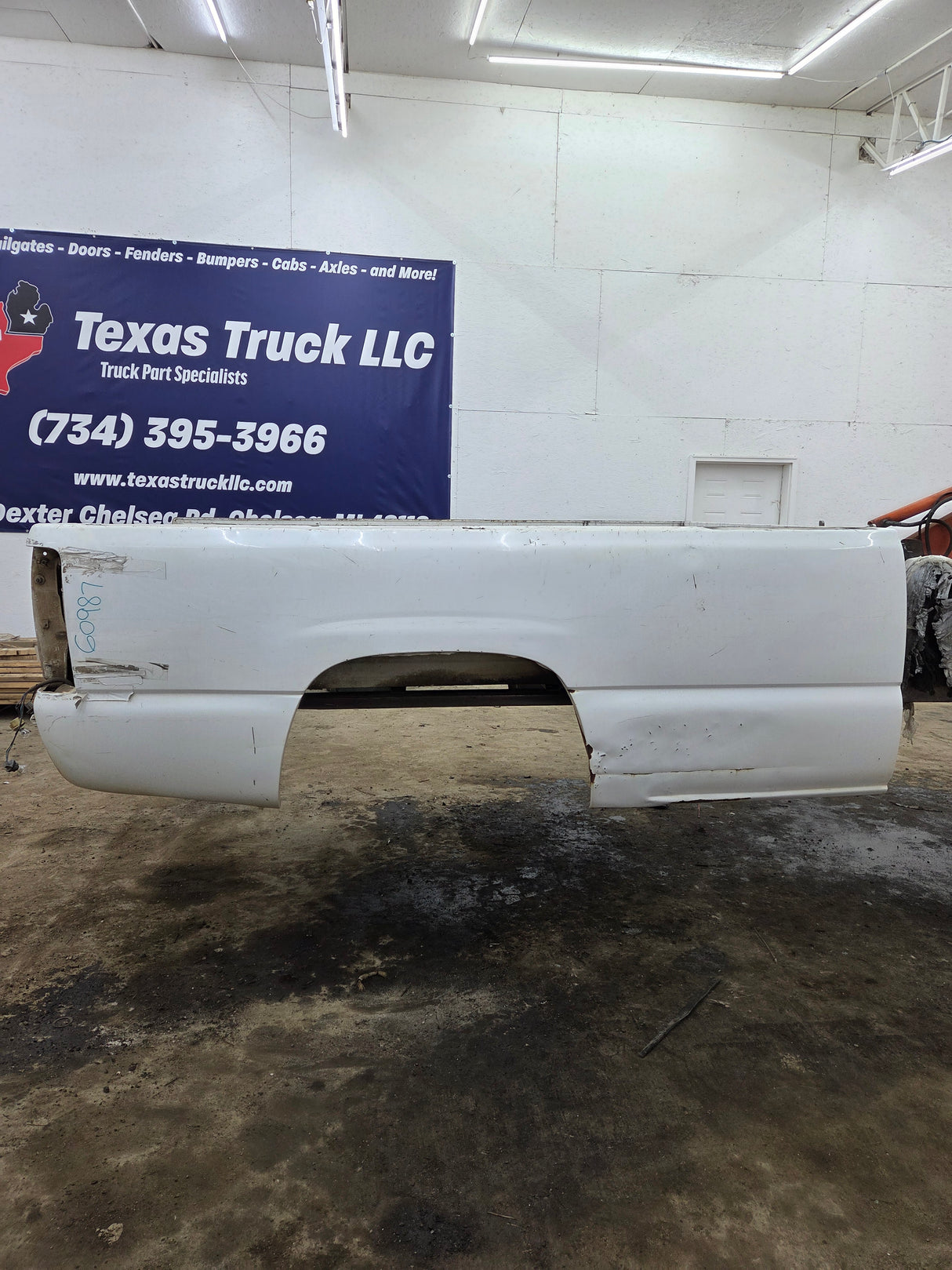 1999-2007 Chevrolet Silverado / GMC Sierra 1500 2500 3500 HD 8' Long Bed Truck Bed