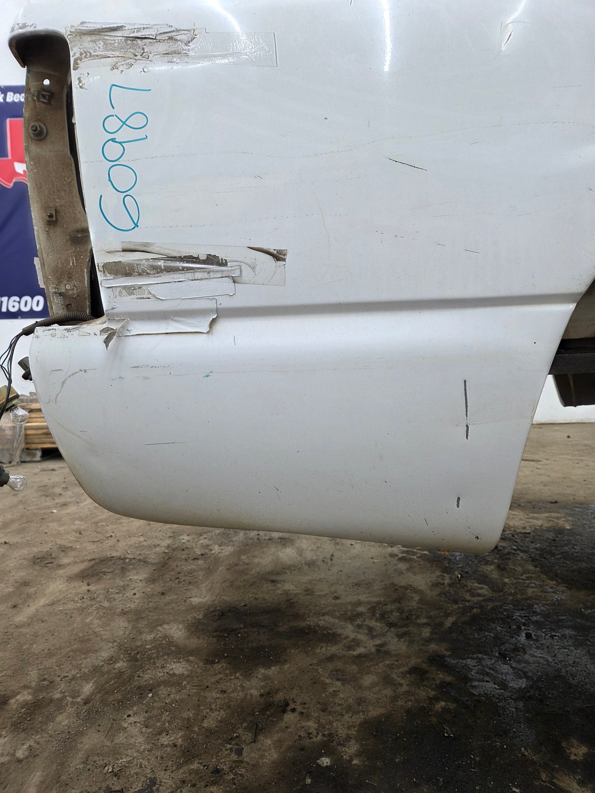 1999-2007 Chevrolet Silverado / GMC Sierra 1500 2500 3500 HD 8' Long Bed Truck Bed