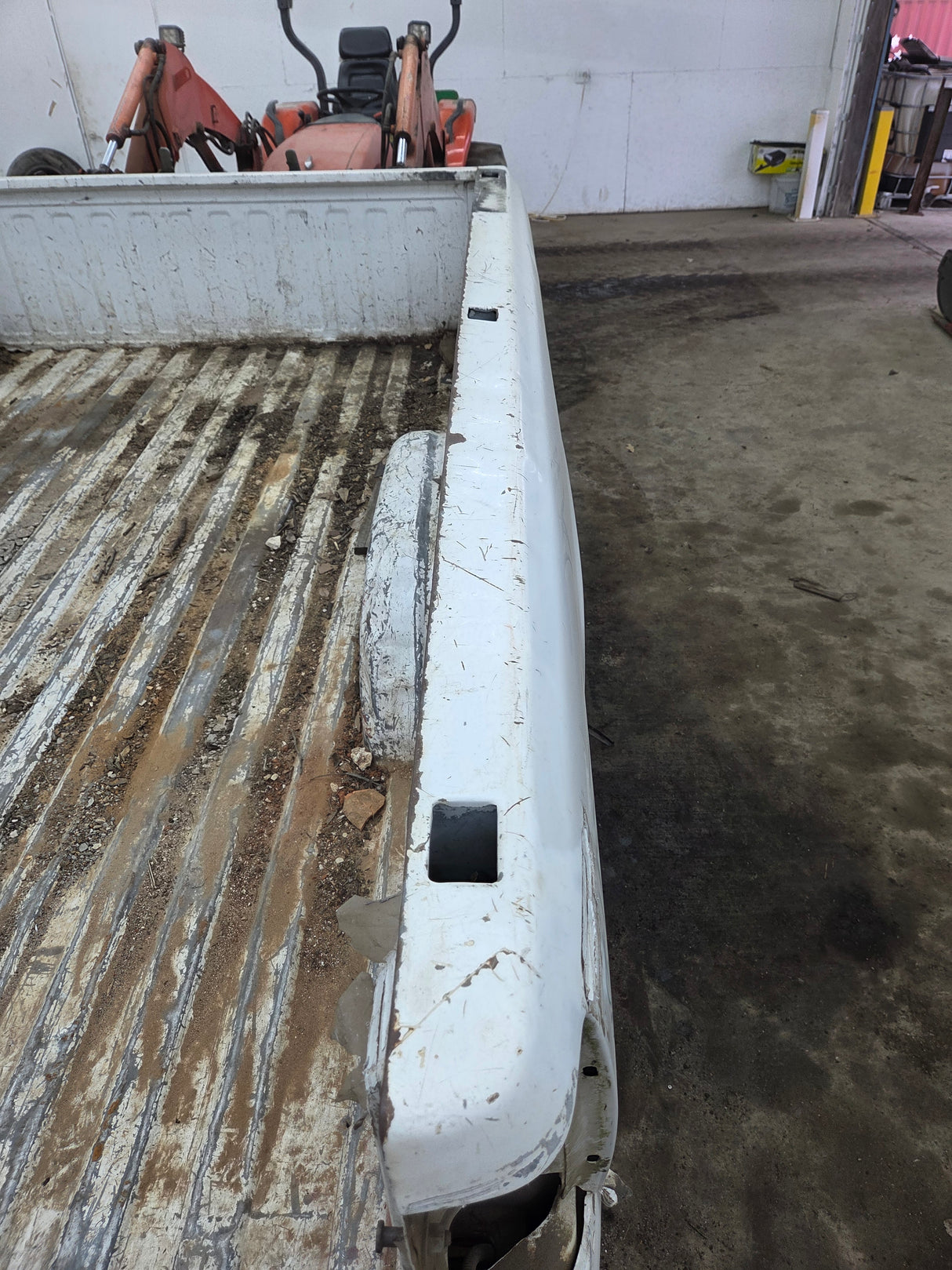 1999-2007 Chevrolet Silverado / GMC Sierra 1500 2500 3500 HD 8' Long Bed Truck Bed