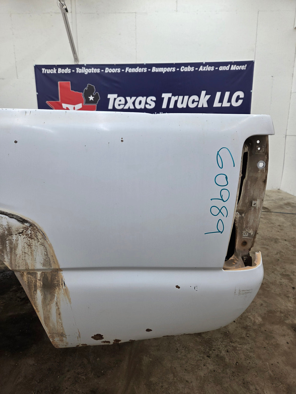 1999-2007 Chevrolet Silverado / GMC Sierra 1500 2500 3500 HD 8' Long Bed Truck Bed