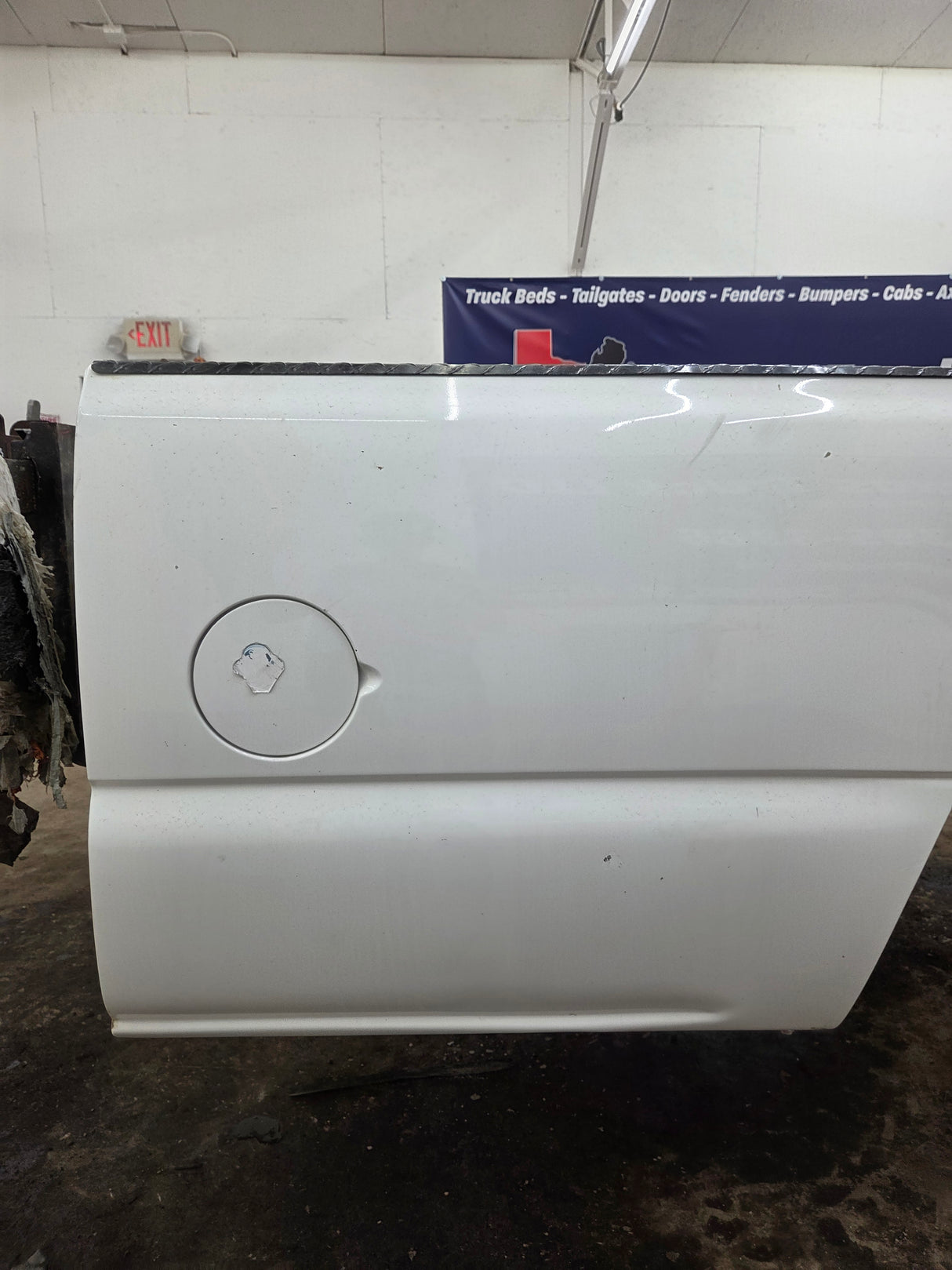1999-2007 Chevrolet Silverado / GMC Sierra 1500 2500 3500 HD 8' Long Bed Truck Bed