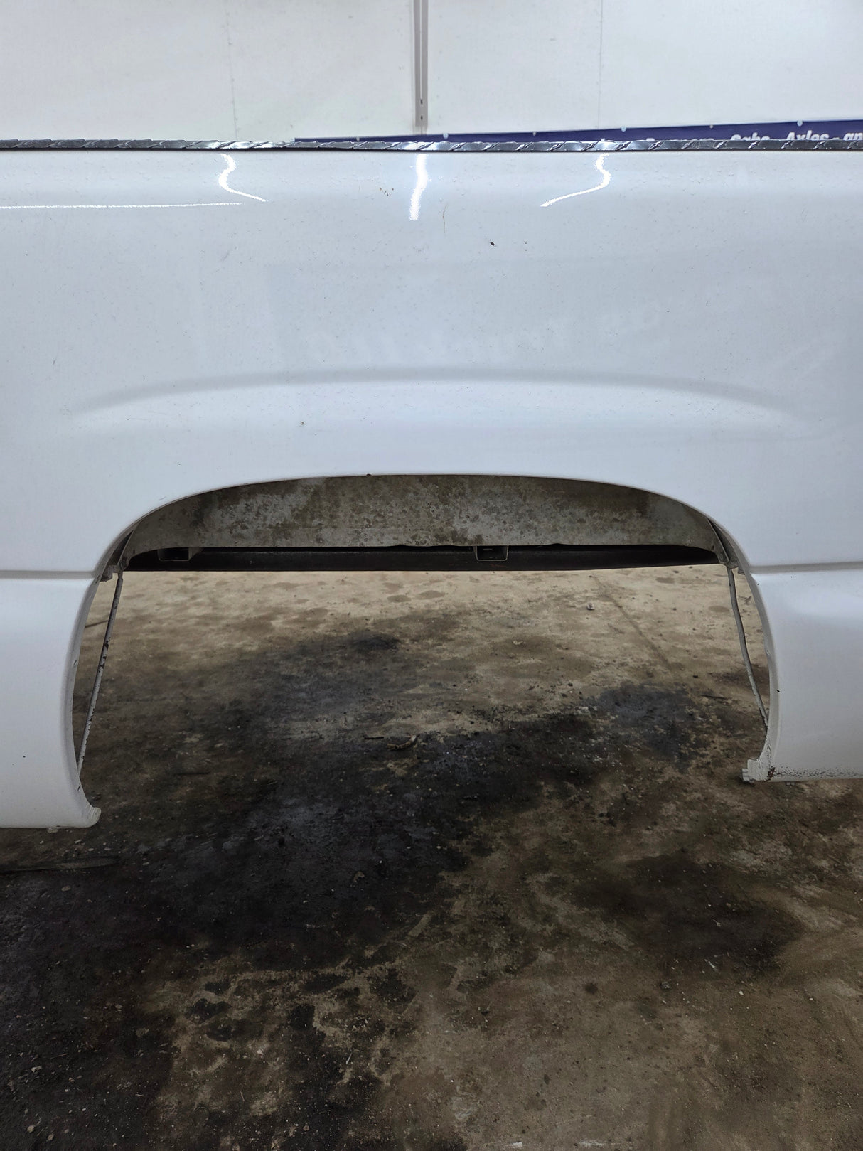 1999-2007 Chevrolet Silverado / GMC Sierra 1500 2500 3500 HD 8' Long Bed Truck Bed