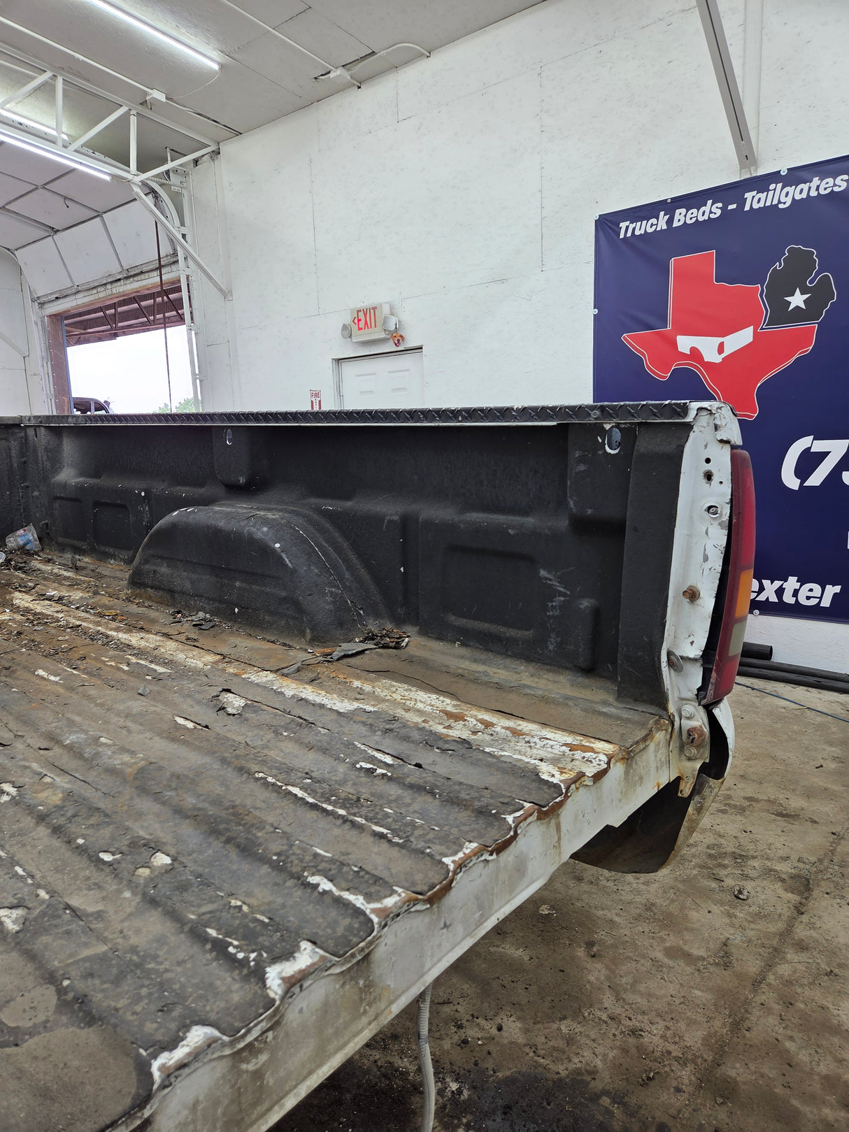 1999-2007 Chevrolet Silverado / GMC Sierra 1500 2500 3500 HD 8' Long Bed Truck Bed