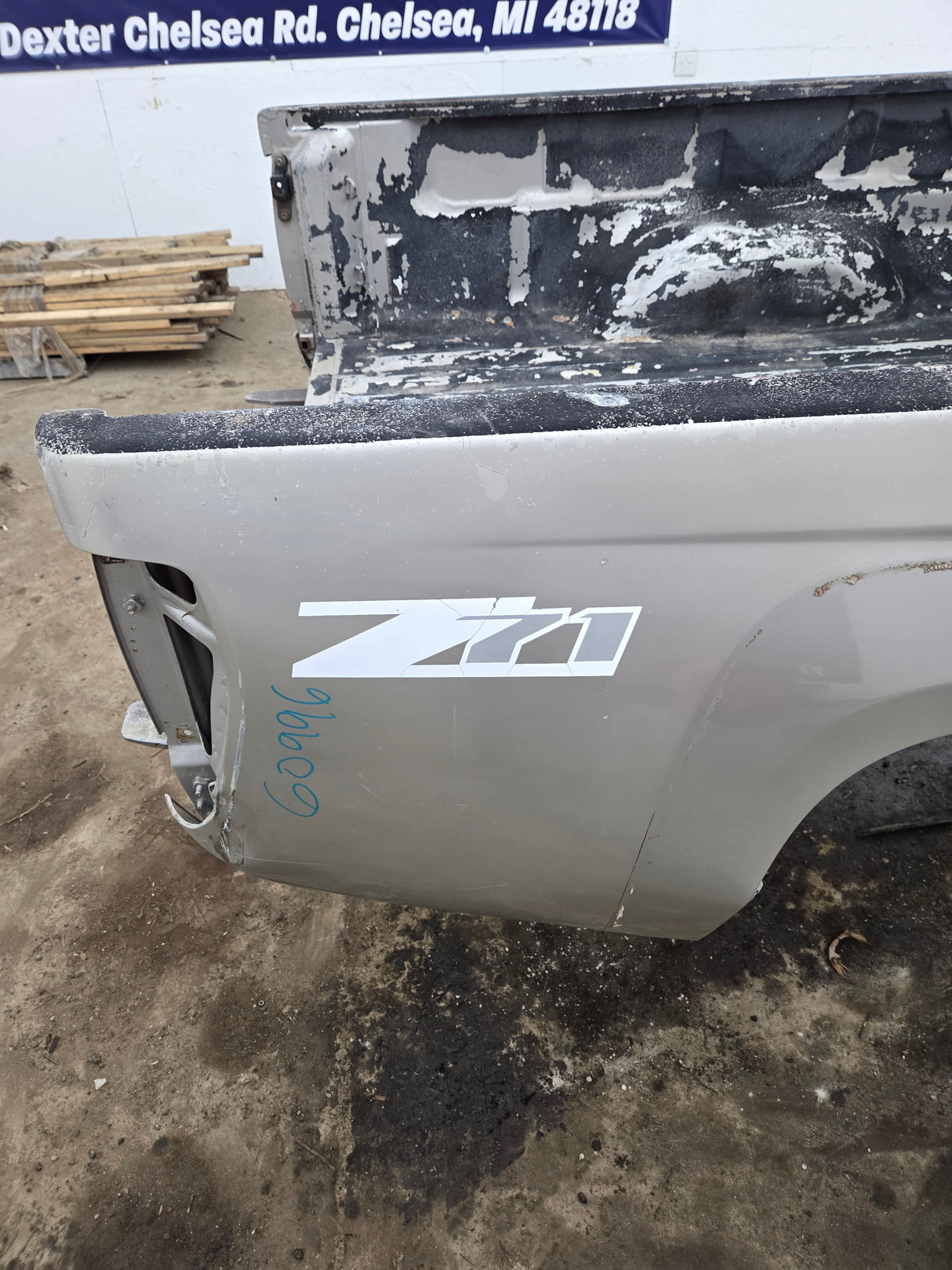 2004-2012 Chevrolet Colorado / GMC Canyon Short / Mid Size Truck Bed 73"
