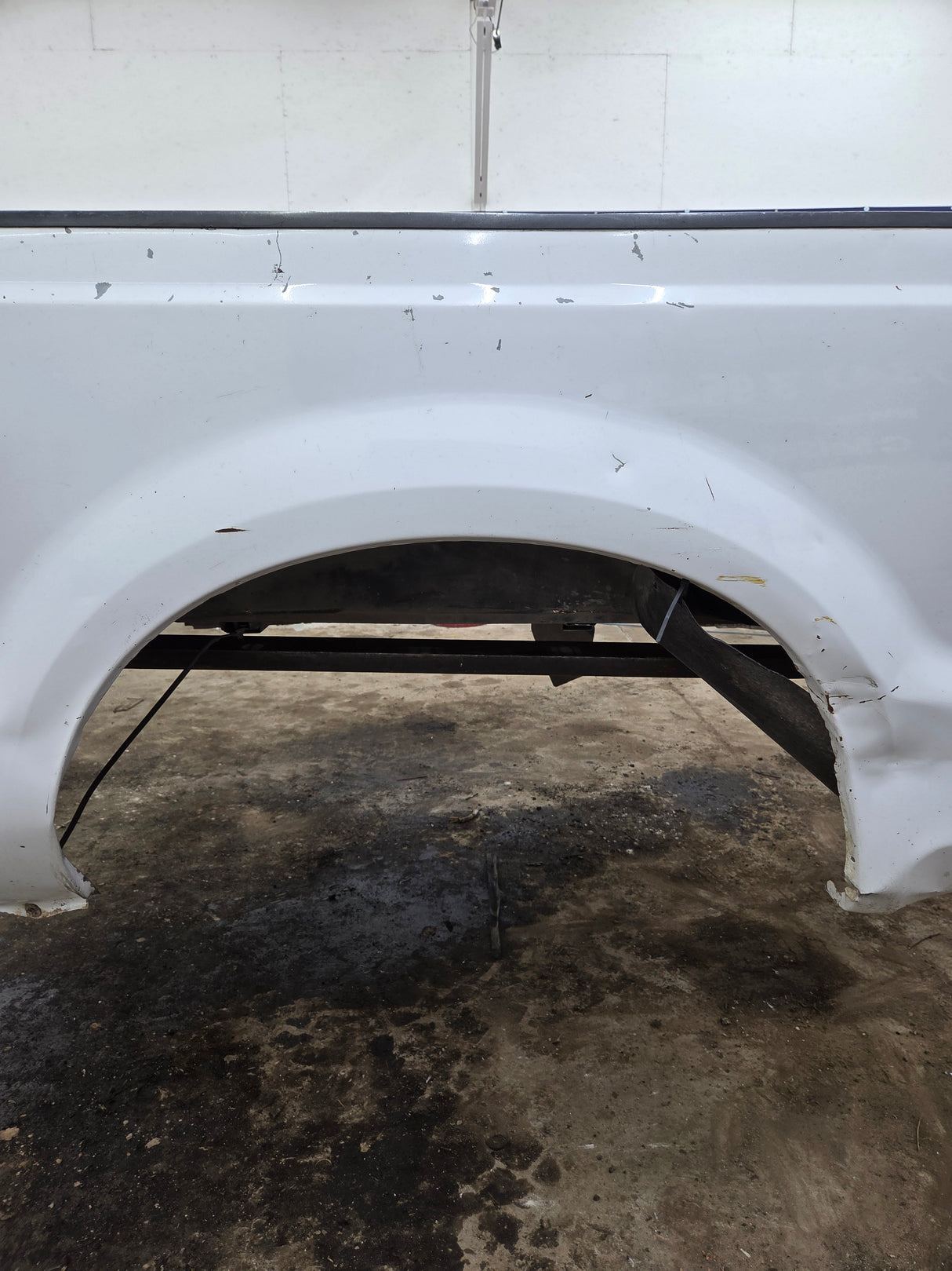 1999-2010 Ford Super Duty F250 F350 6' 9" Short Truck Bed