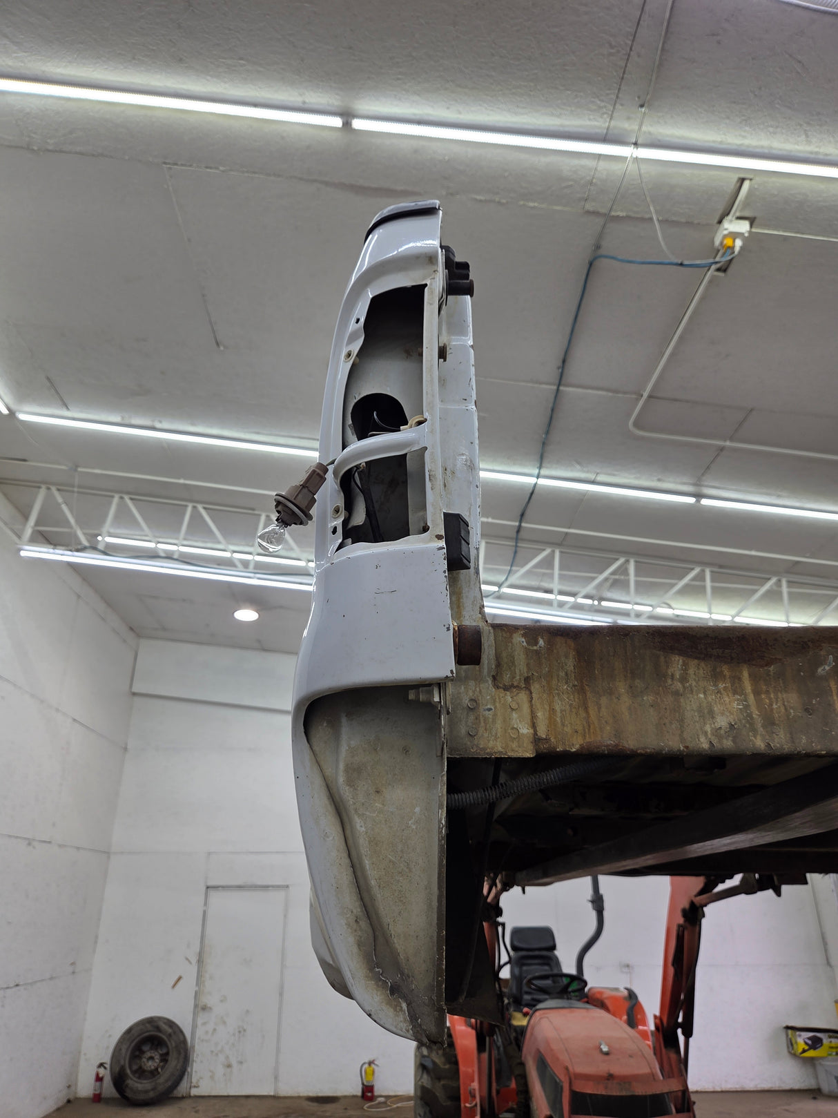 1999-2010 Ford Super Duty F250 F350 6' 9" Short Truck Bed