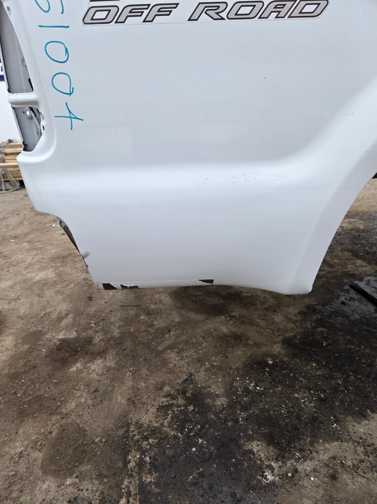 1999-2010 Ford Super Duty F250 F350 6' 9" Short Truck Bed