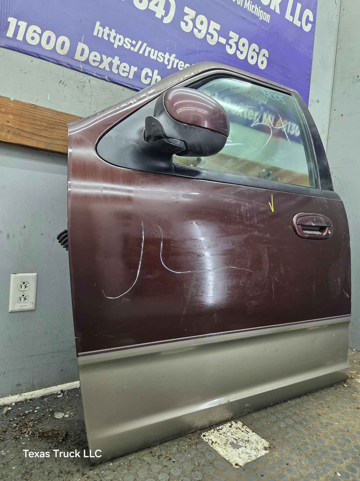 1997-2003 Ford F150 Crew Cab Driver Side LH Front Door