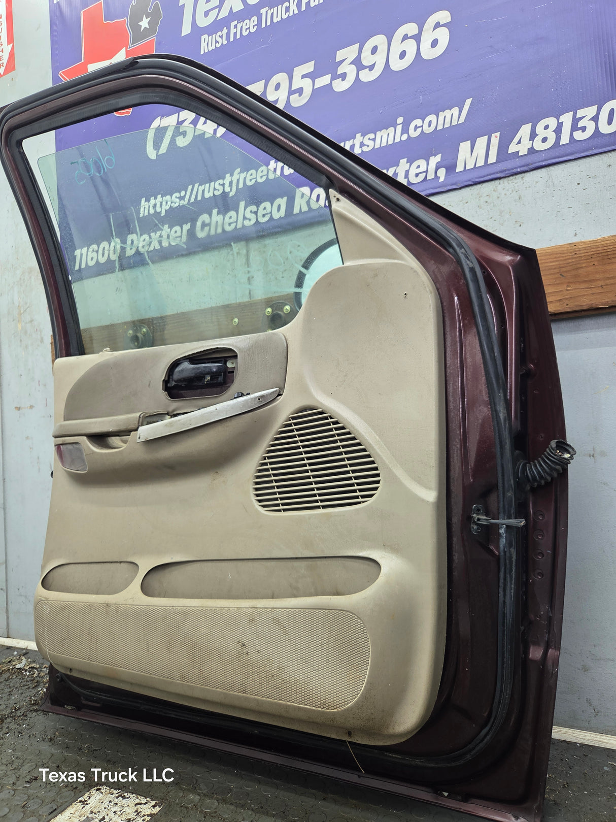 1997-2003 Ford F150 Crew Cab Driver Side LH Front Door
