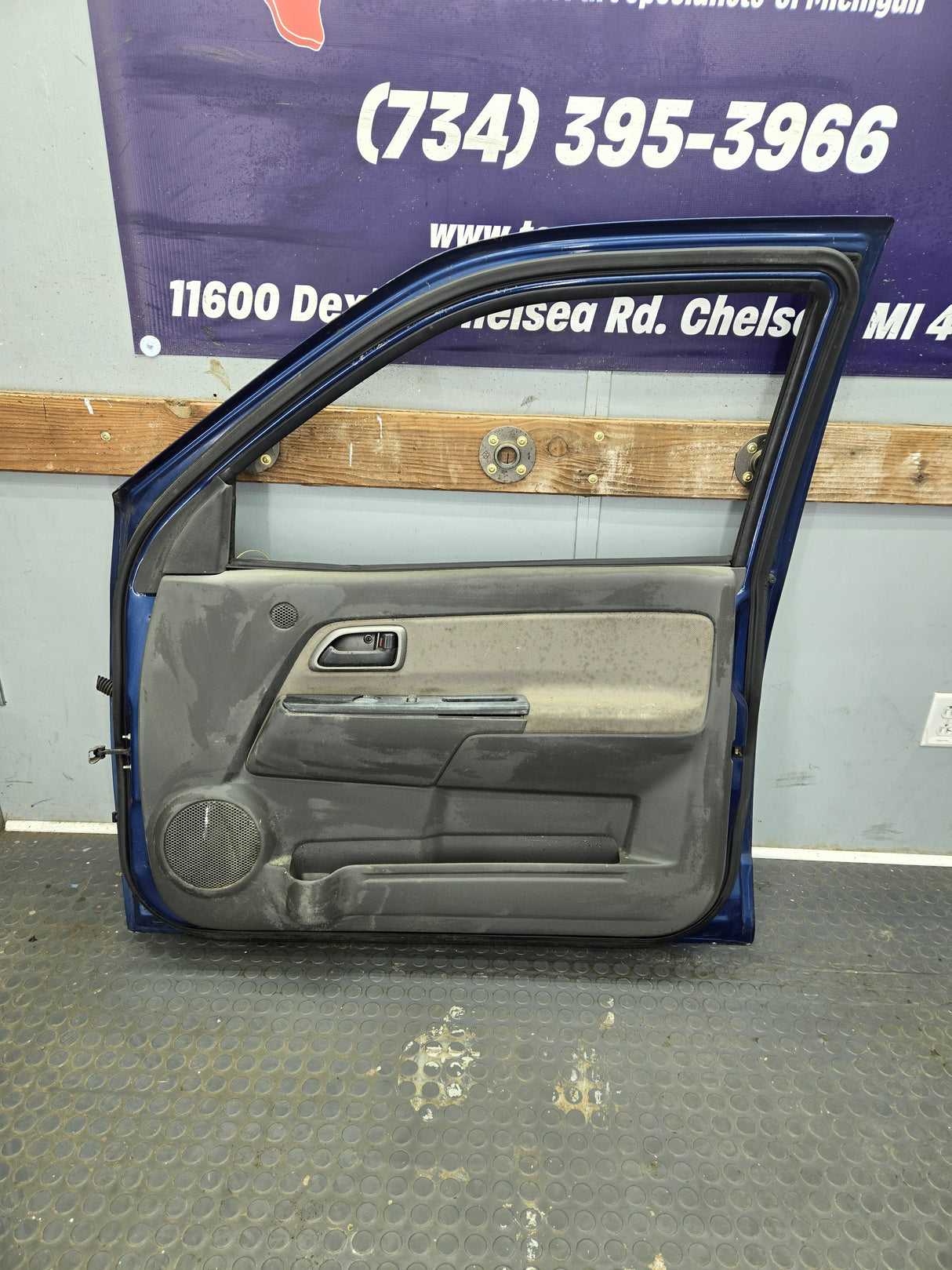 2004-2012 Chevrolet Colorado / GMC Canyon Passenger Side Crew Cab Door RH