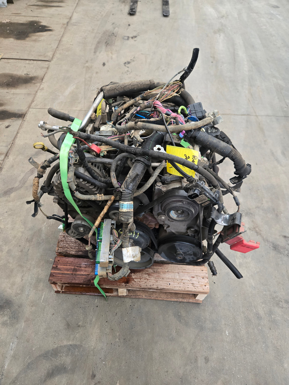 2005 Chevrolet Silverado / GMC Sierra 1500 4.3L Engine V6 RAN GREAT