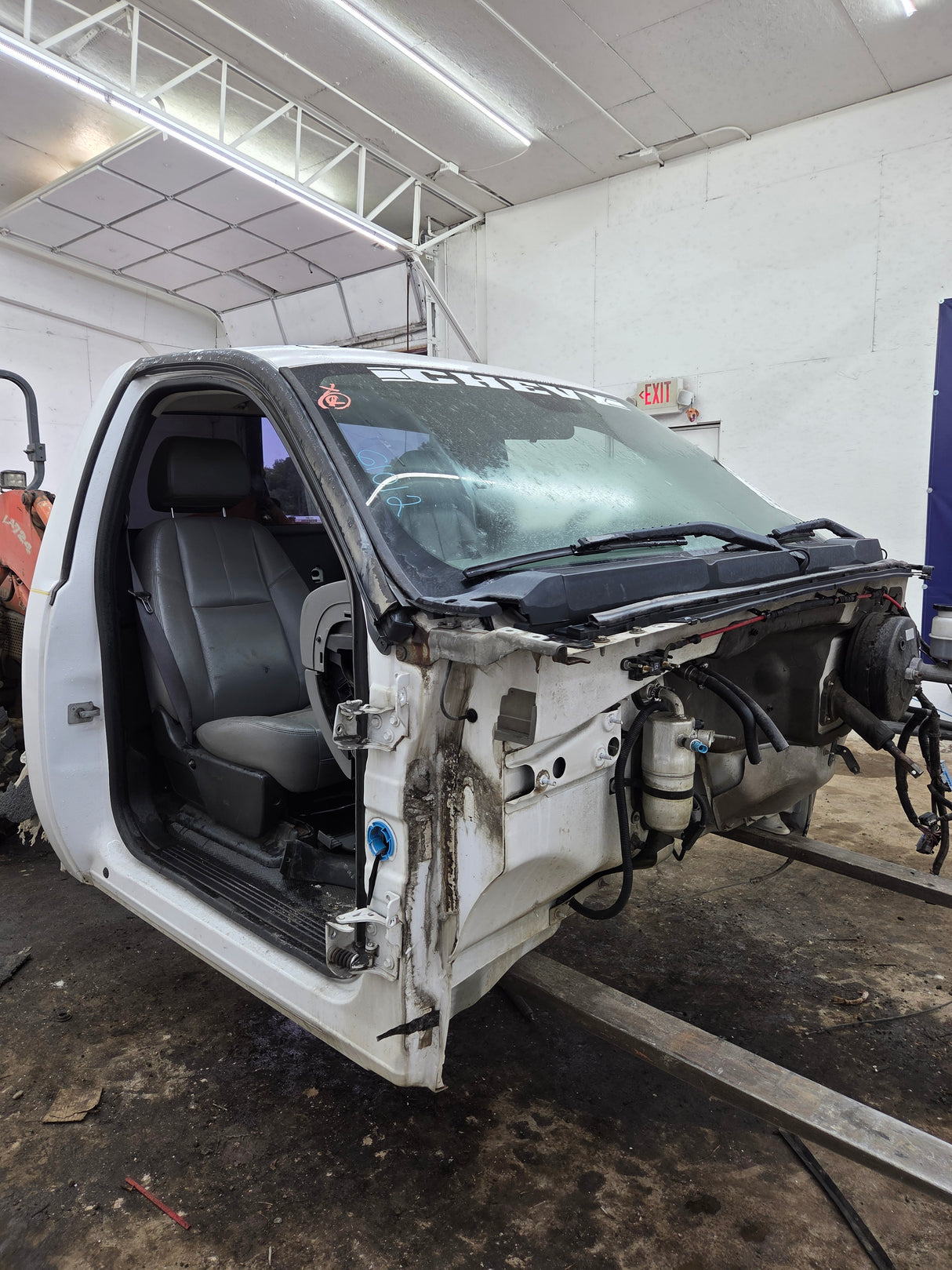 2007-2013 Chevrolet Silverado / GMC Sierra 1500 2500 3500 HD Regular Cab