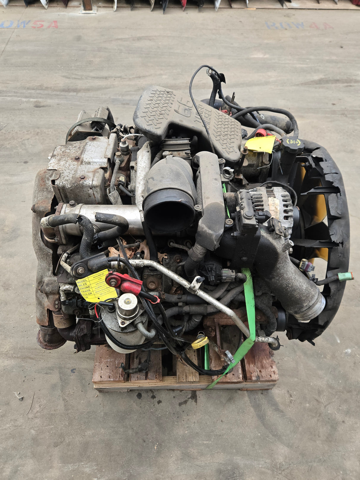 2006 LBZ Duramax Diesel 6.6L Engine Runs Great 117k miles