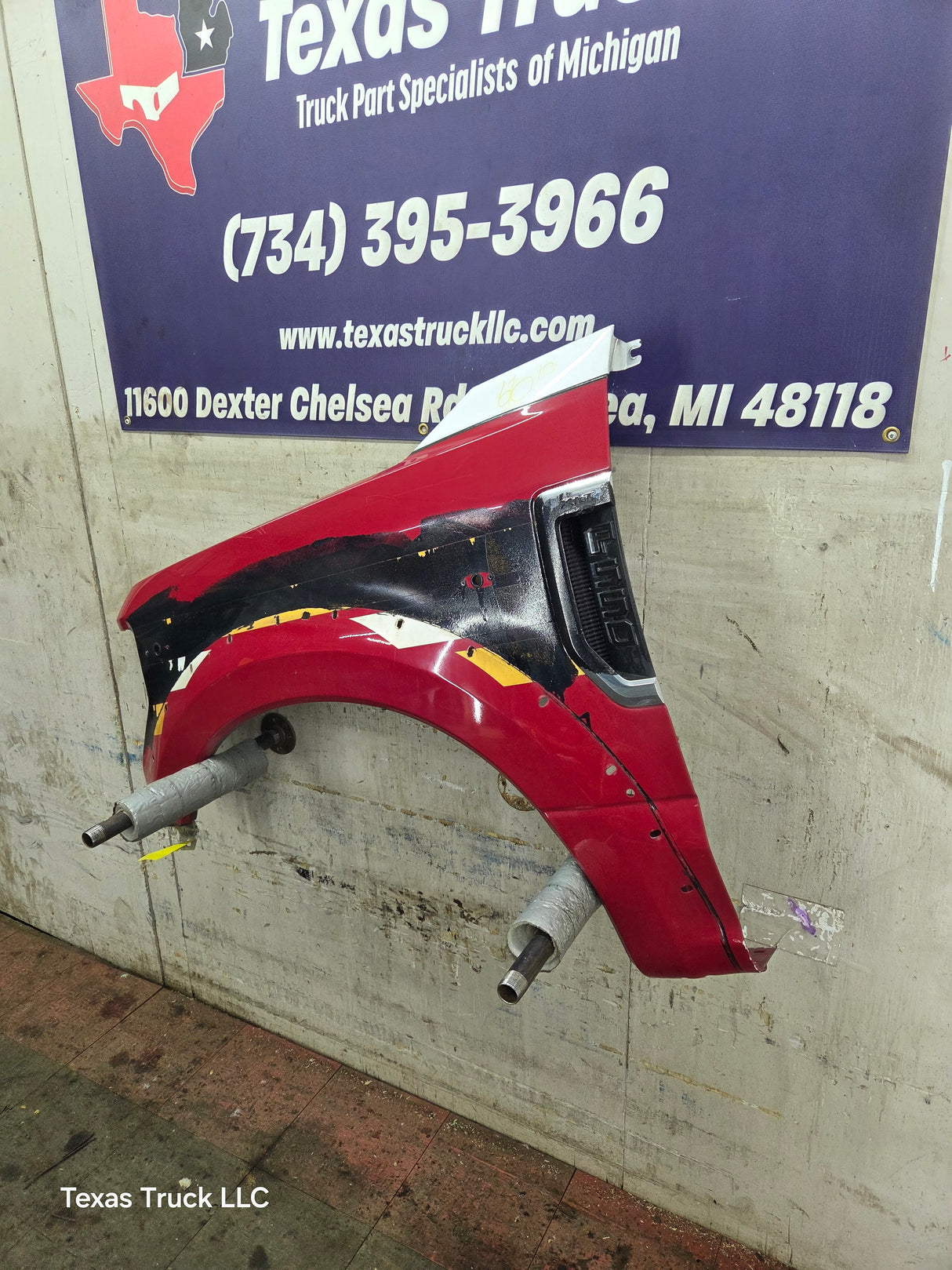 2017-2019 Ford Super Duty F450 F550 LH Driver Fender